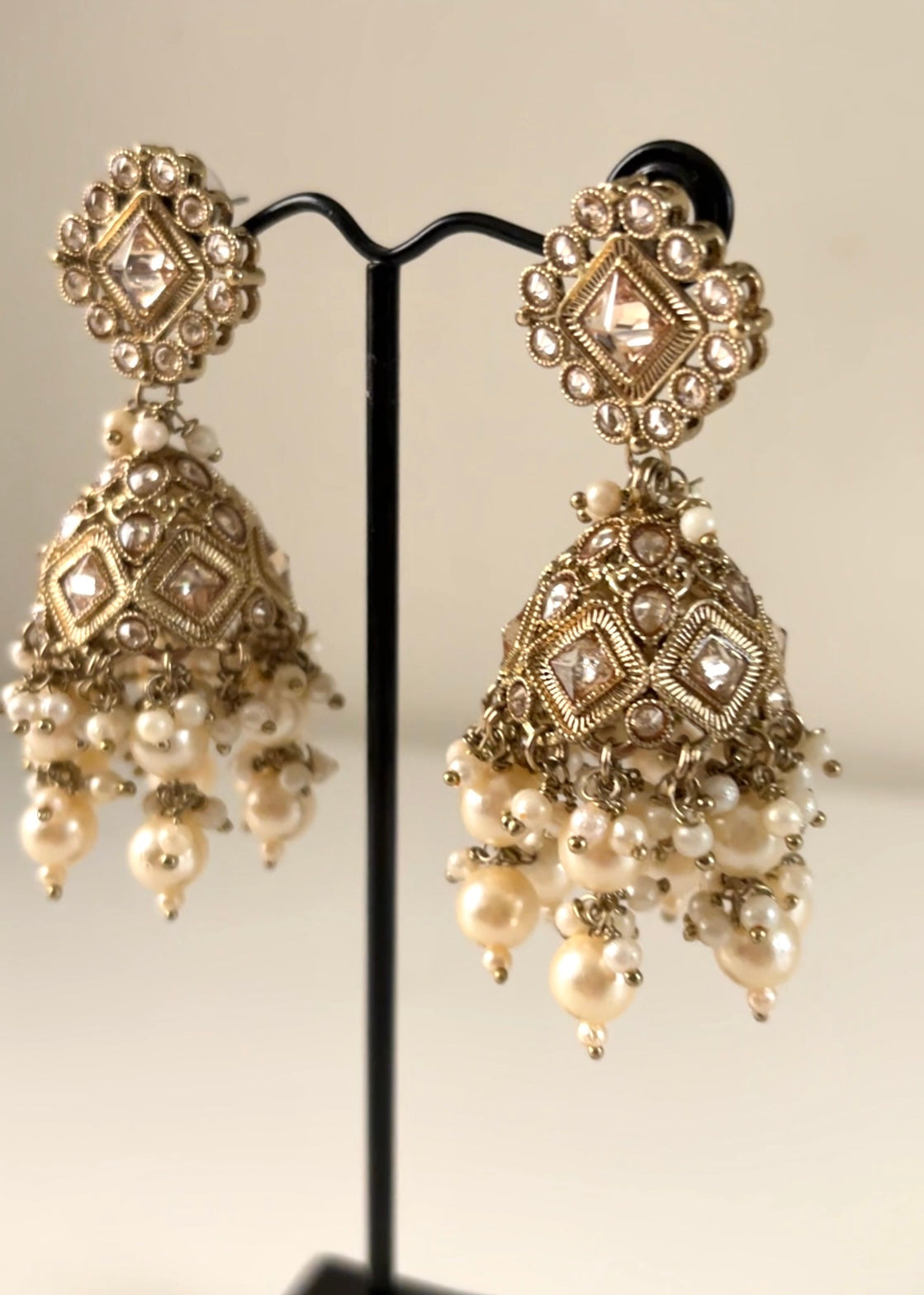Jhumkas / Earrings
