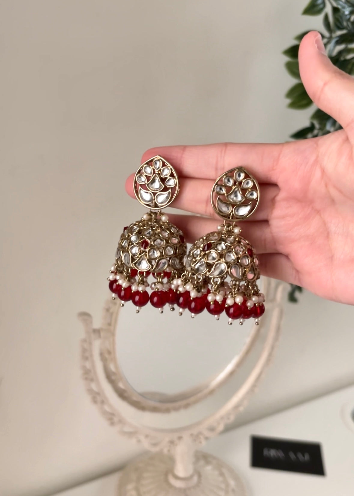 MIRALA - Jhumka