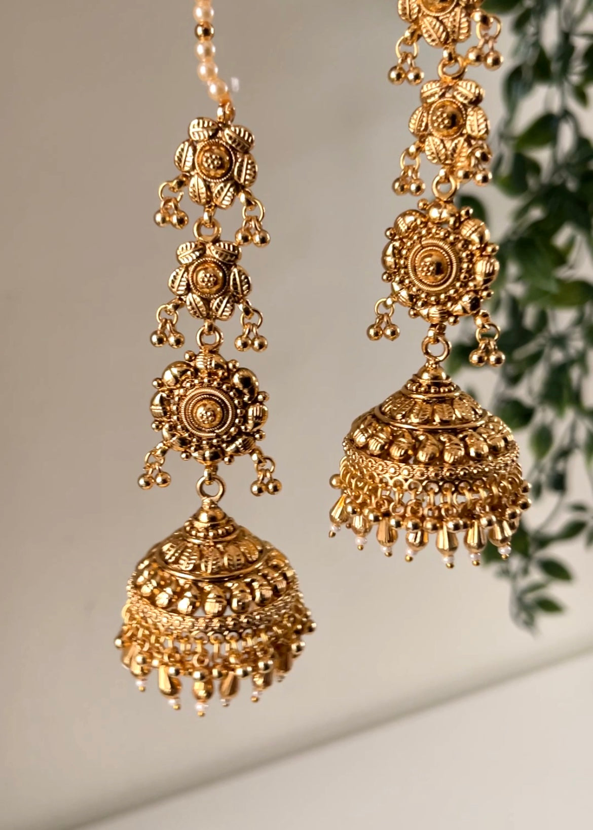 SAI - Gold Statement Jhumka