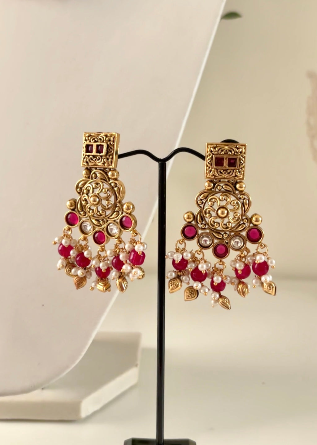 AMIRA - Heritage Gold Plated Necklace/Choker Set