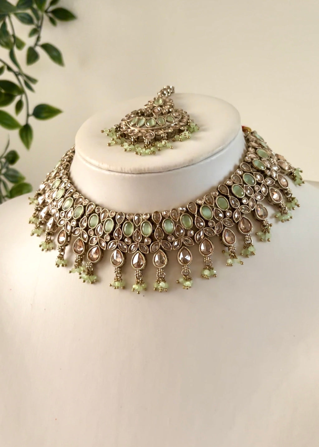 KIRAN - Mint Gold Necklace/Choker Set