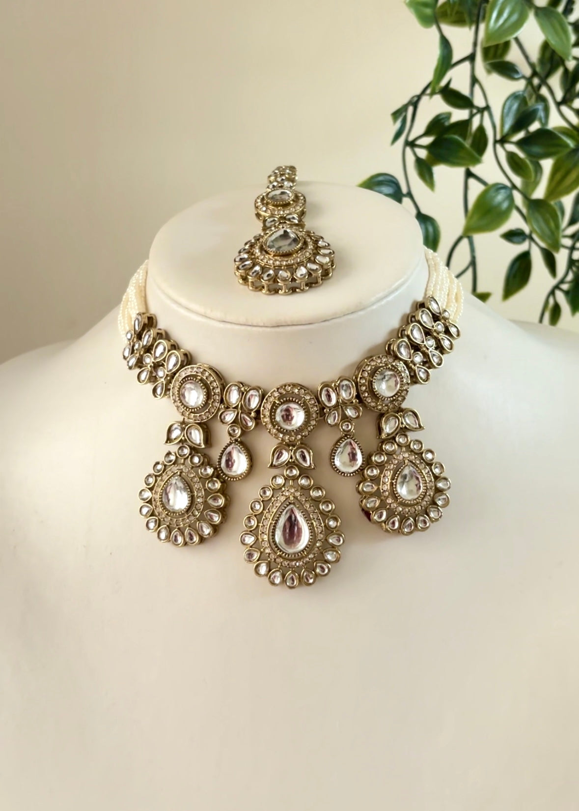 DANIA - Kundan Necklace