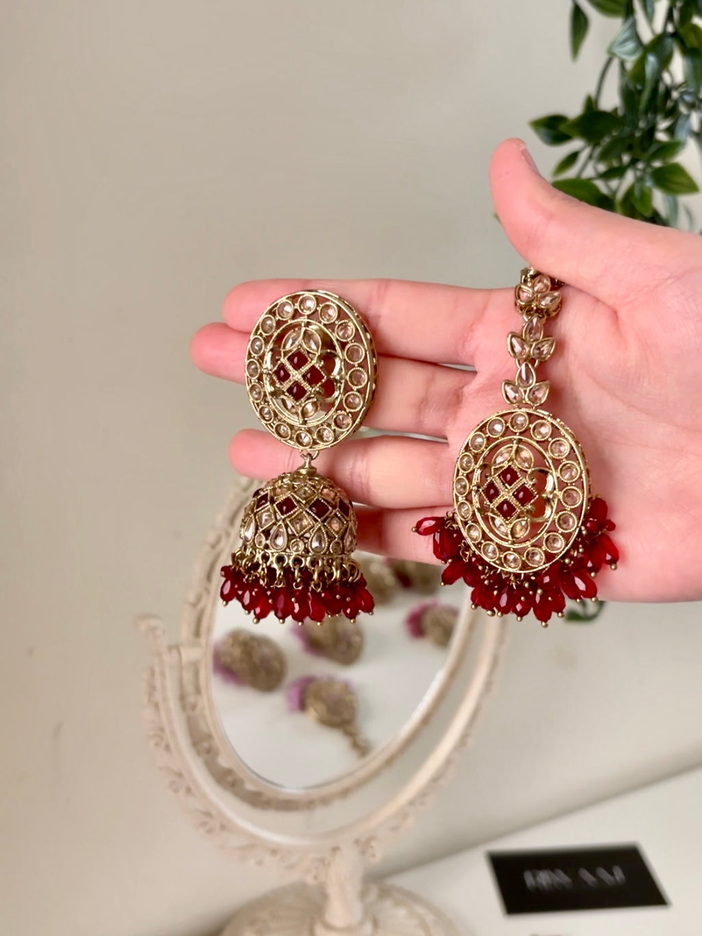 ZAINA - Jhumka Tikka Set