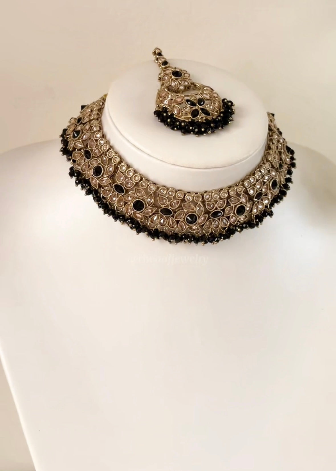 AMAL - Necklace Set