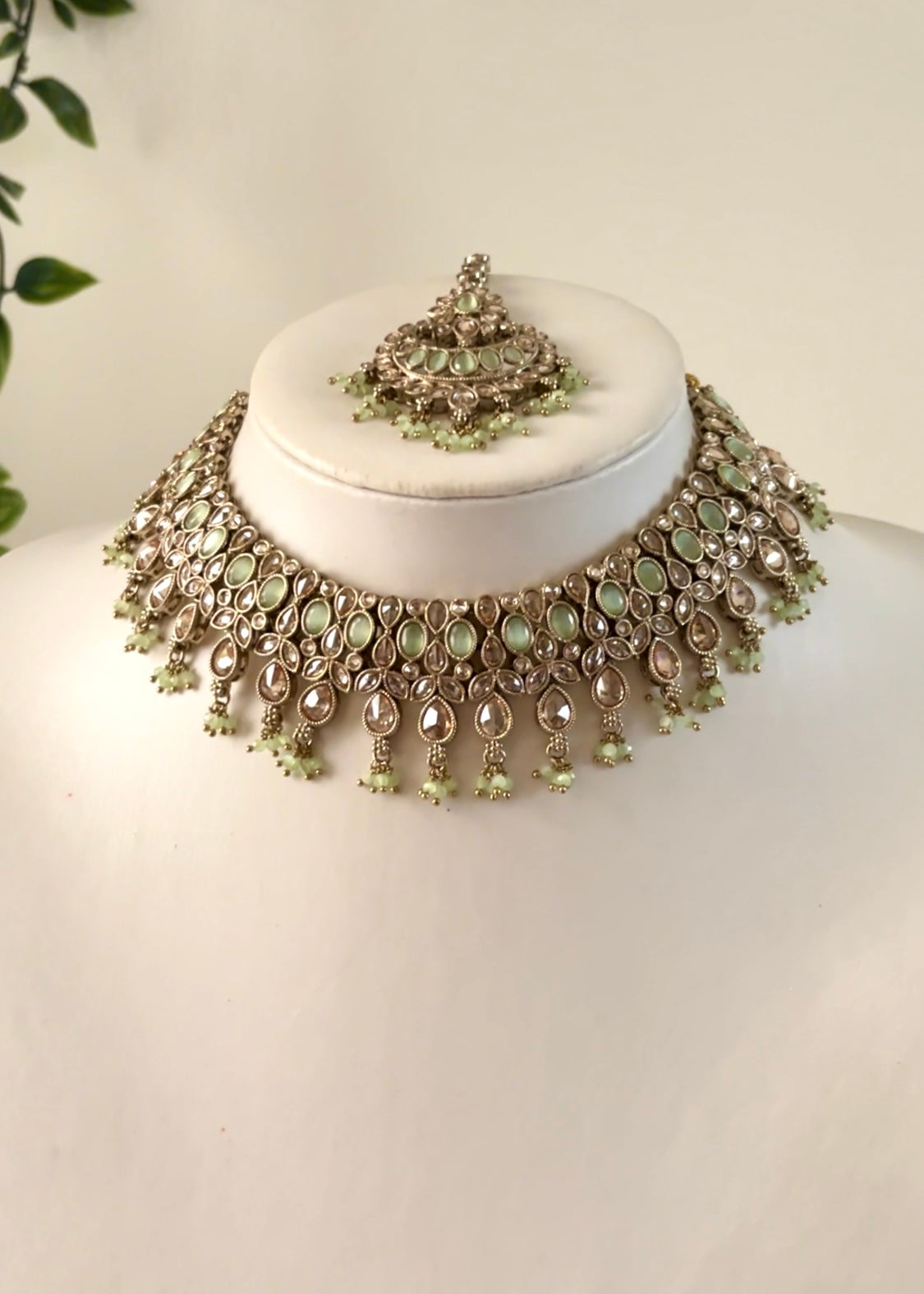 KIRAN - Mint Gold Necklace/Choker Set