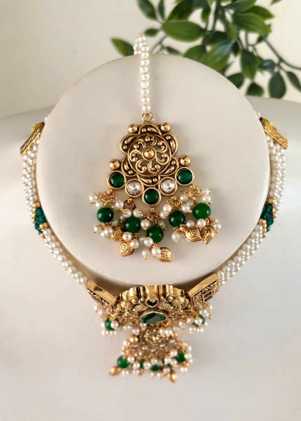 AMIRA - Heritage Gold Plated Necklace/Choker Set