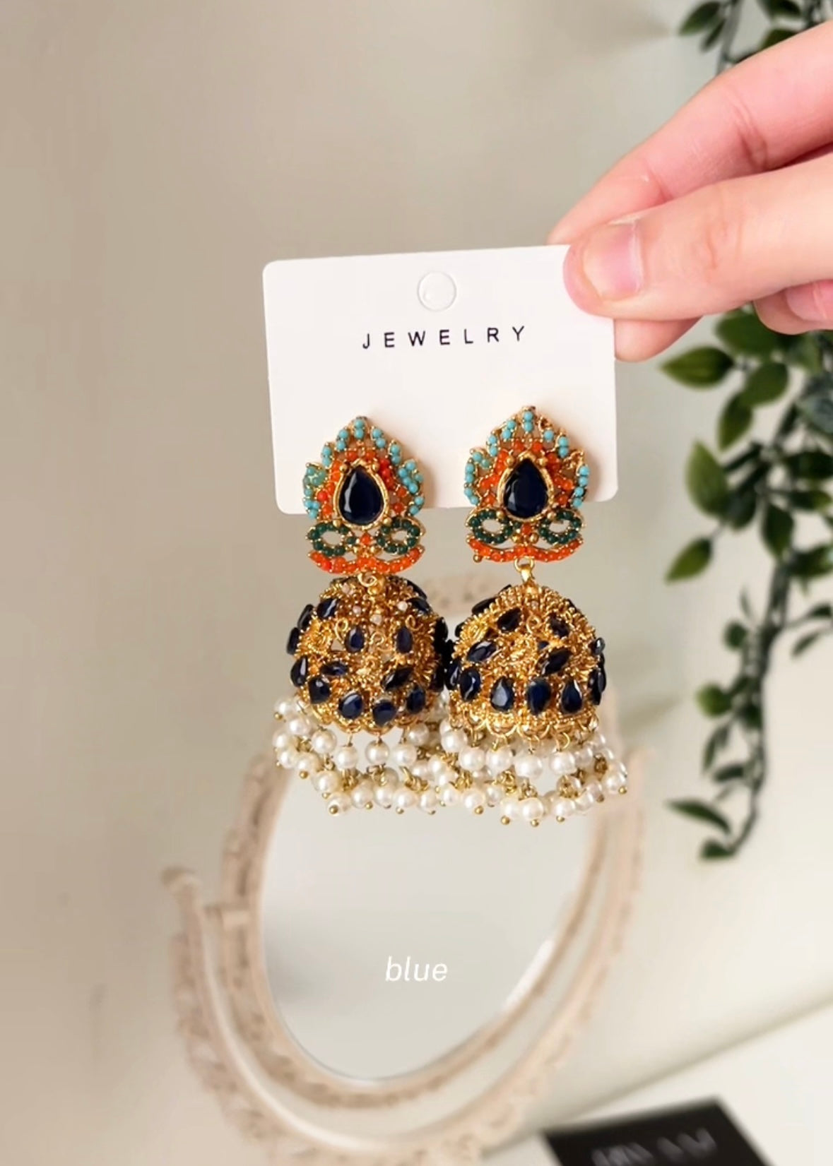 MINA - Pakistani Nauratan Jhumka