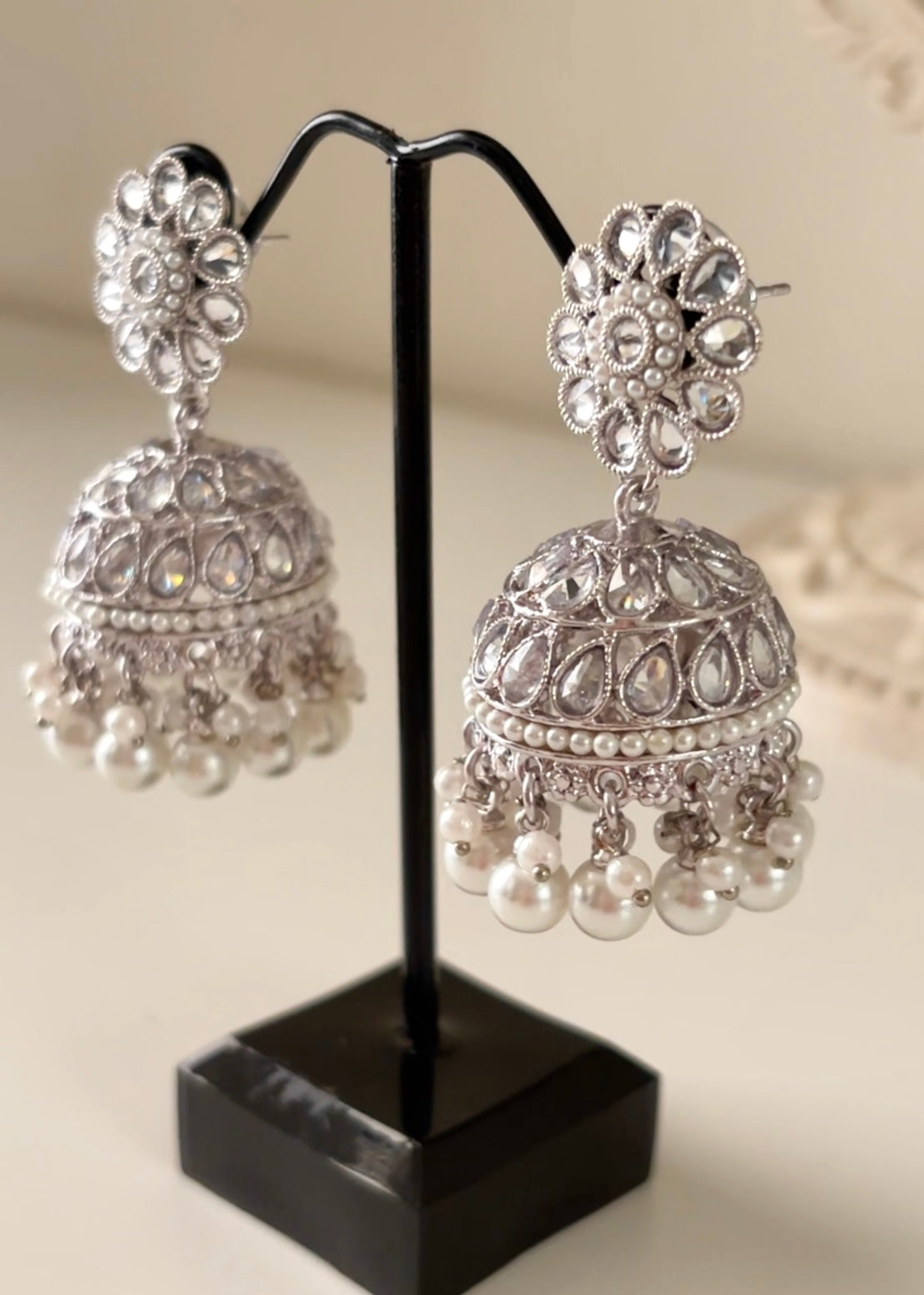 FLOR - Silver Jhumka