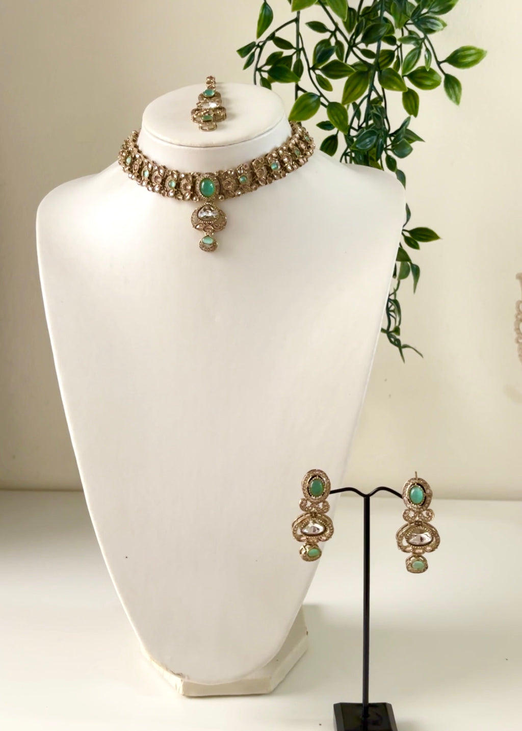 RIYA - Necklace Set