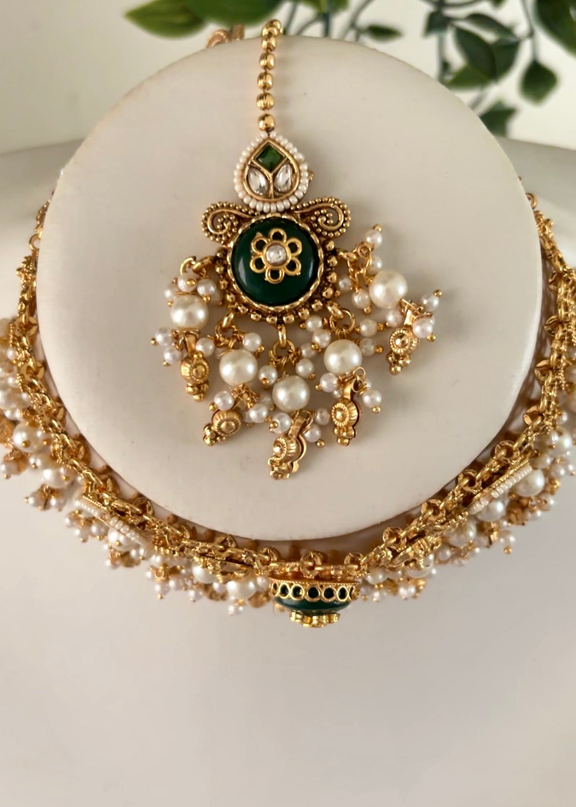 MADHIRA - Choker Set