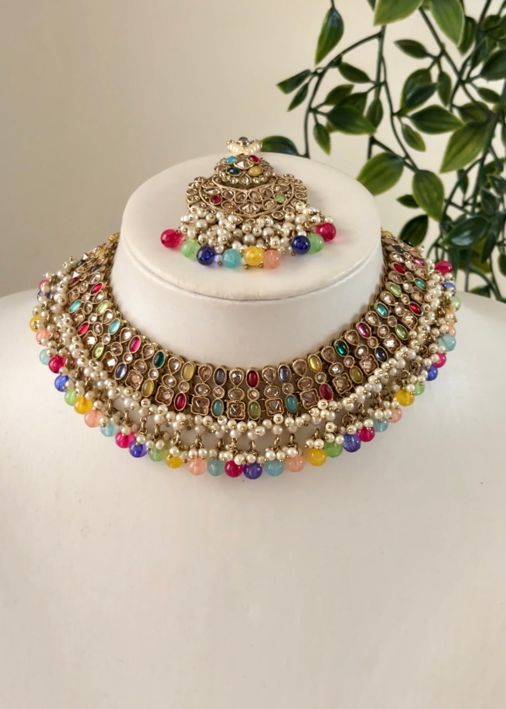 OVIYA - Necklace Set