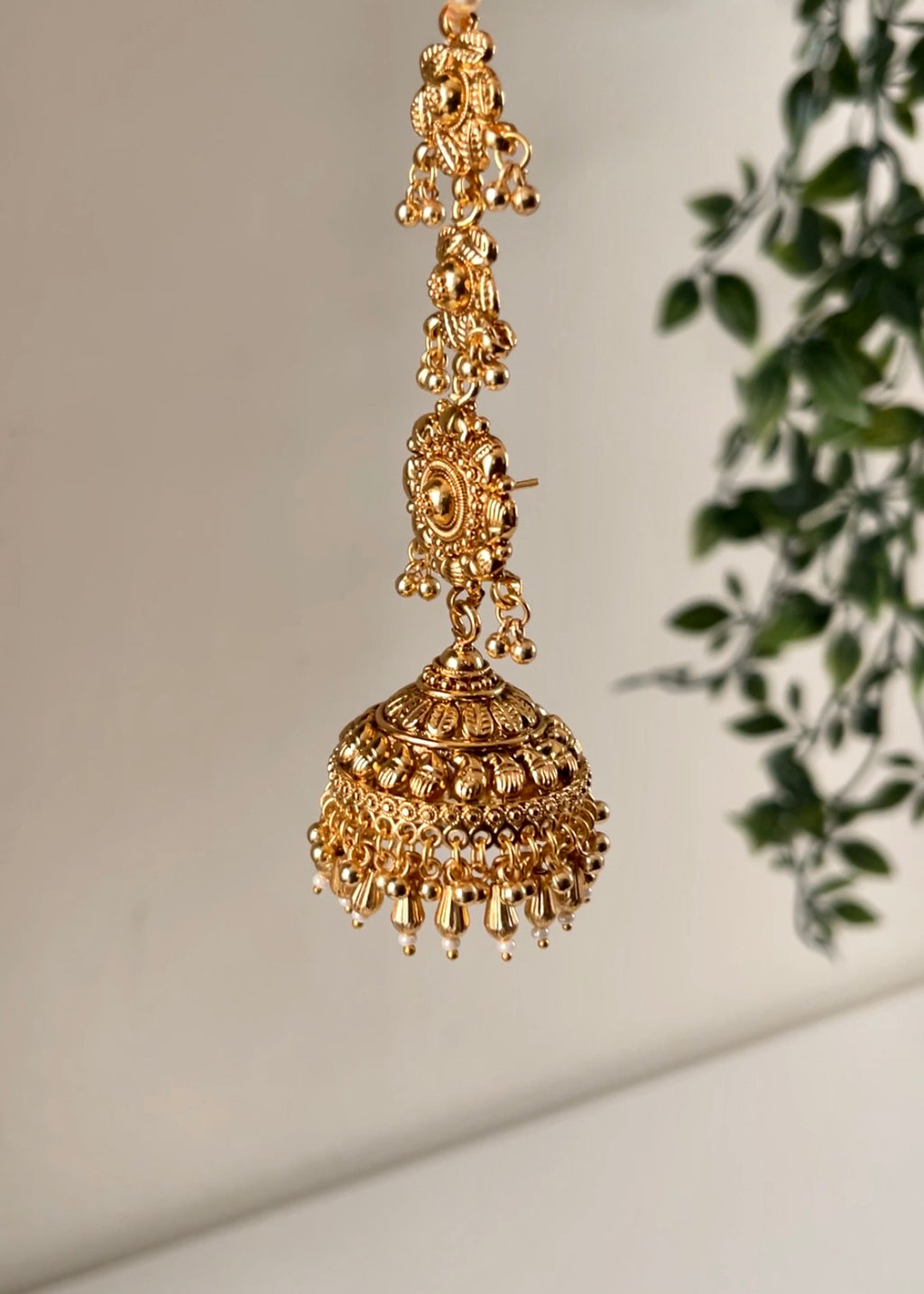 SAI - Gold Statement Jhumka