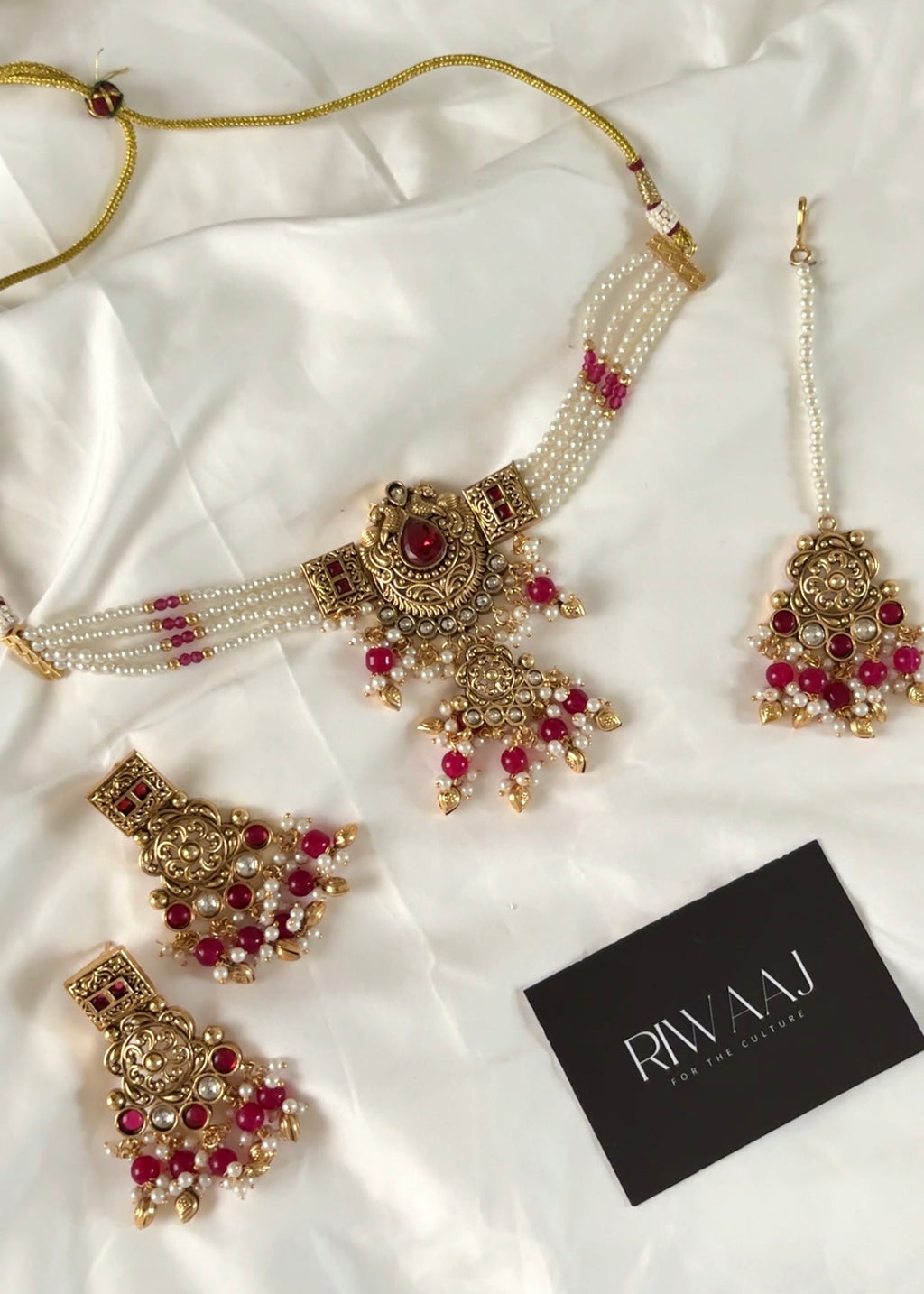 AMIRA - Heritage Gold Plated Necklace/Choker Set
