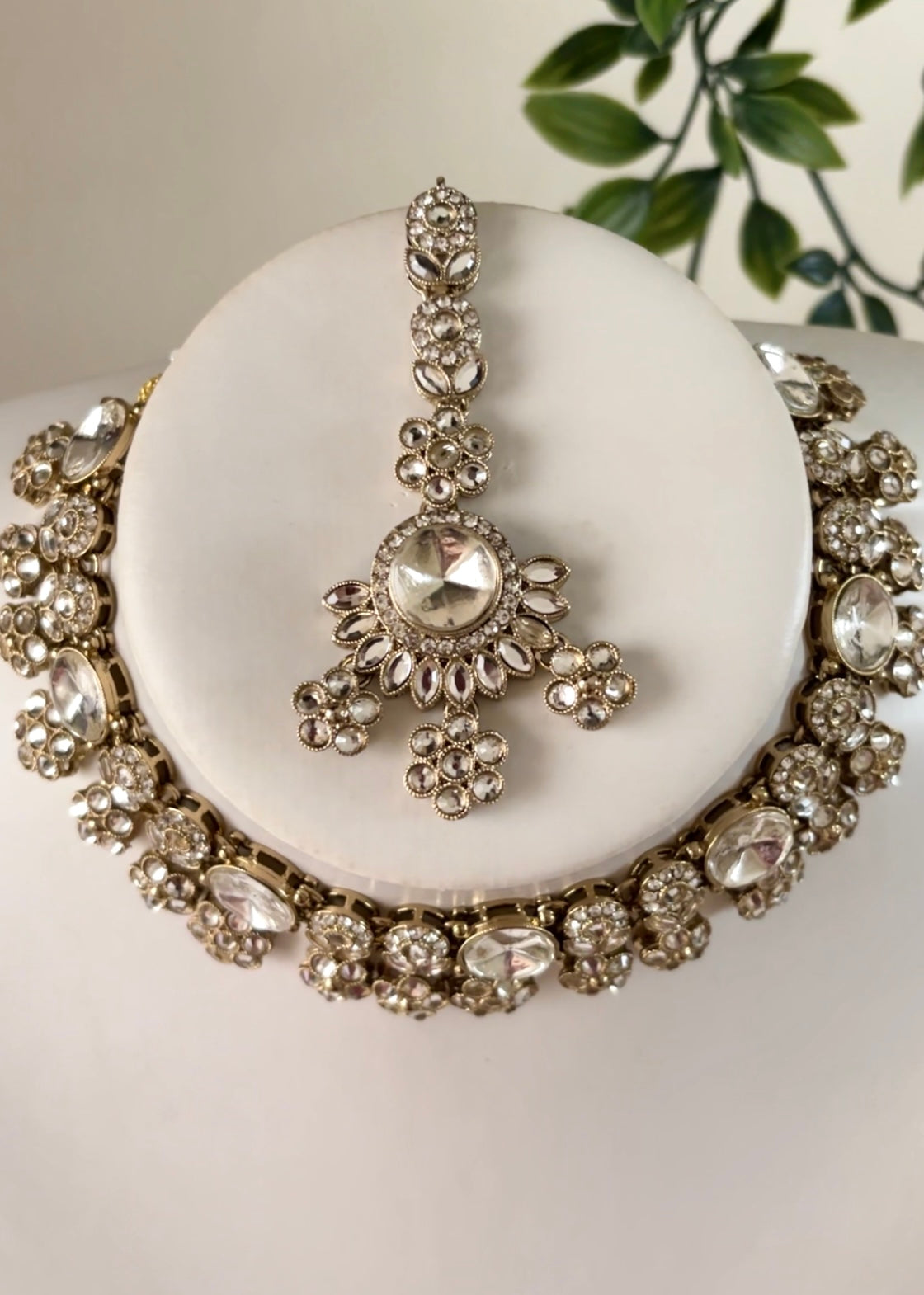 EZHIL -  Necklace Set