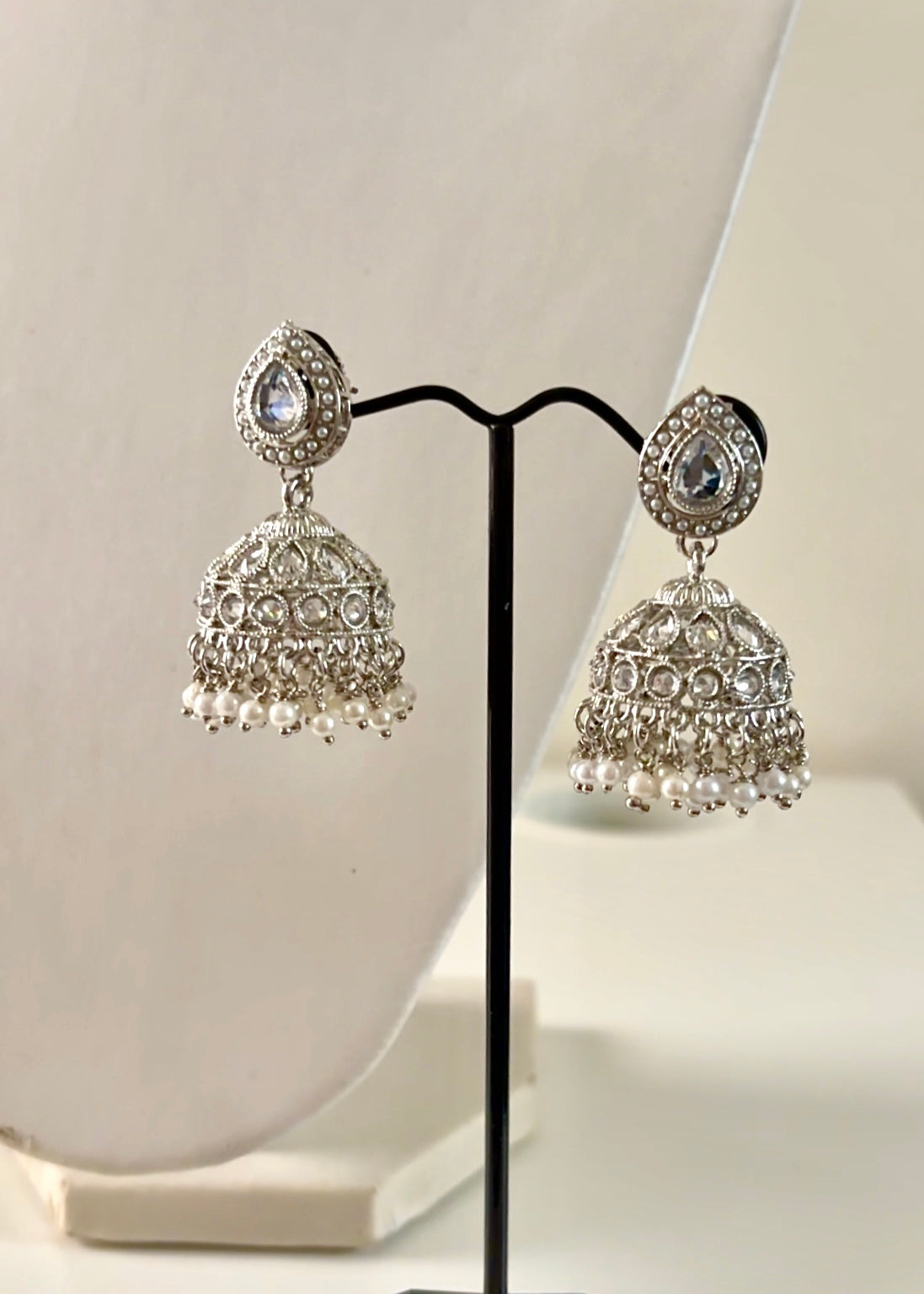 RIYA - Silver Necklace Set