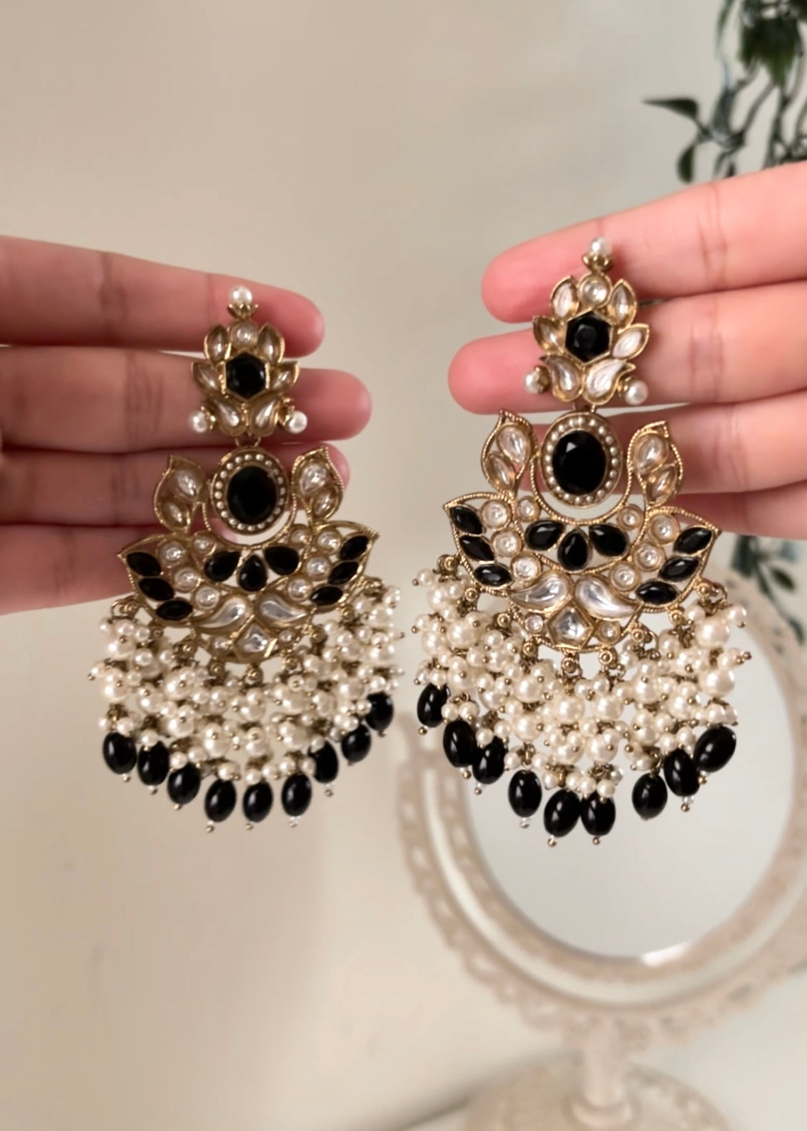 ZEENAT - Statement Earrings