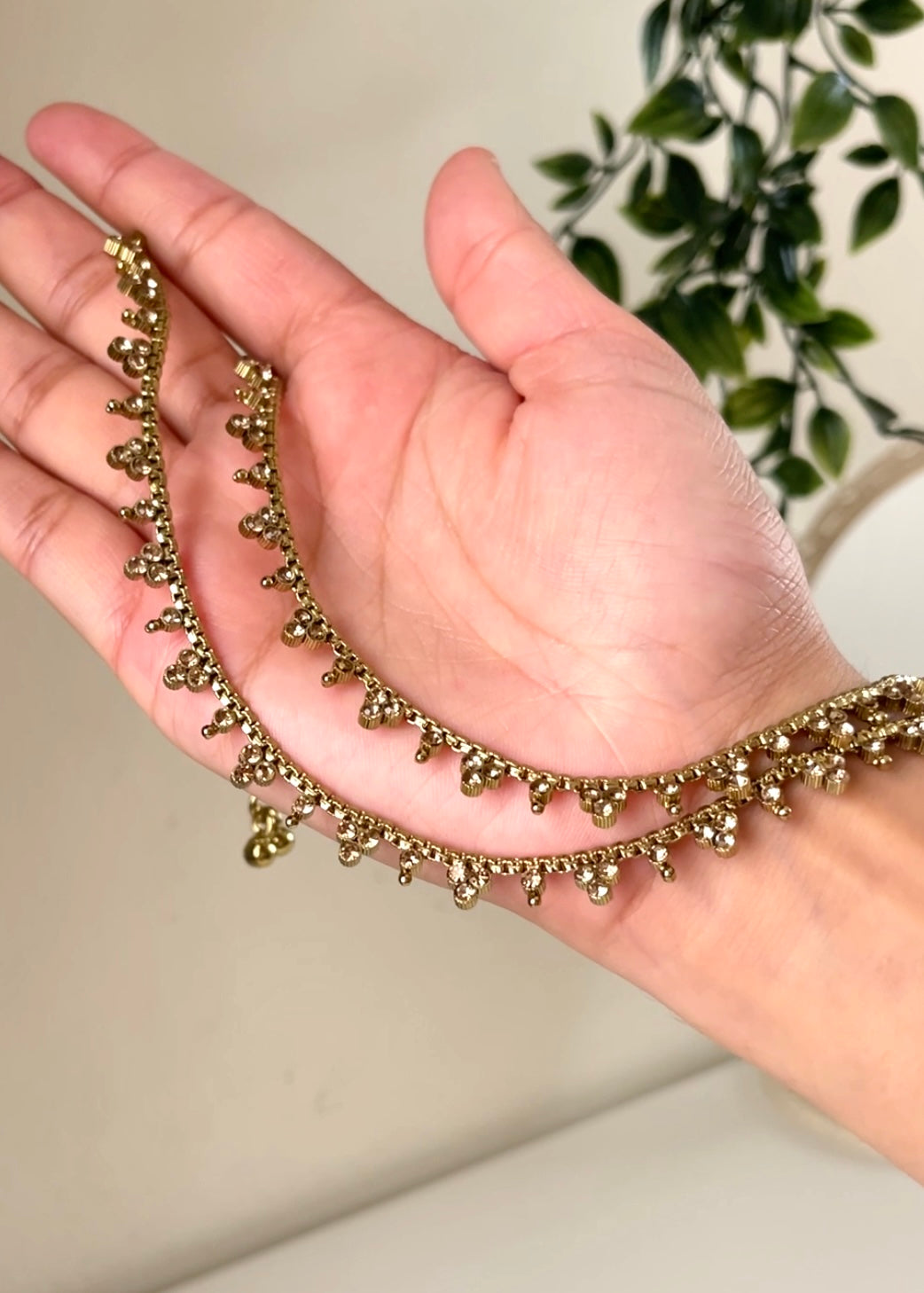 KISHMISH - Sleek Anklets