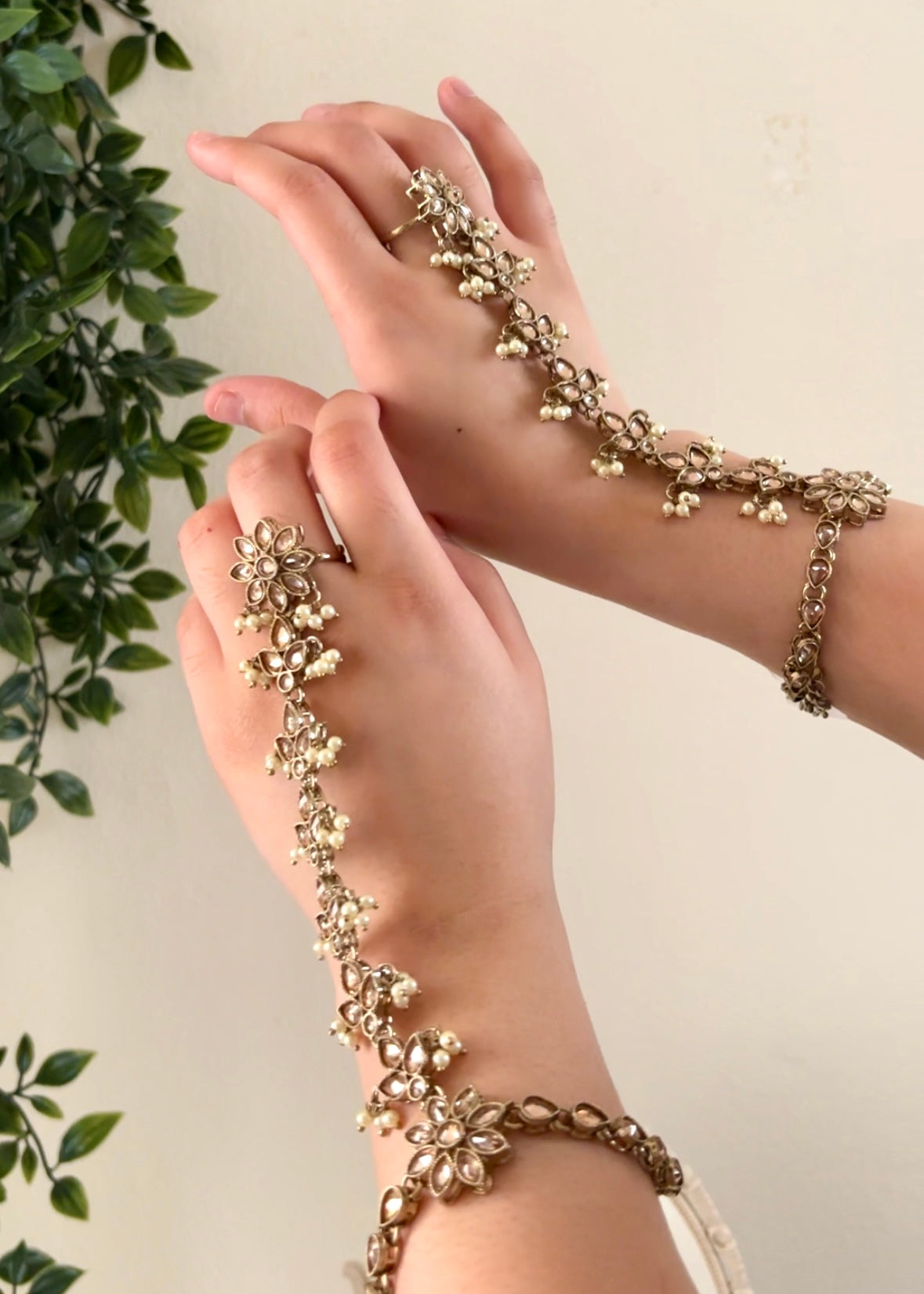 MELIN - Floral Gold Hathphool (Pair)