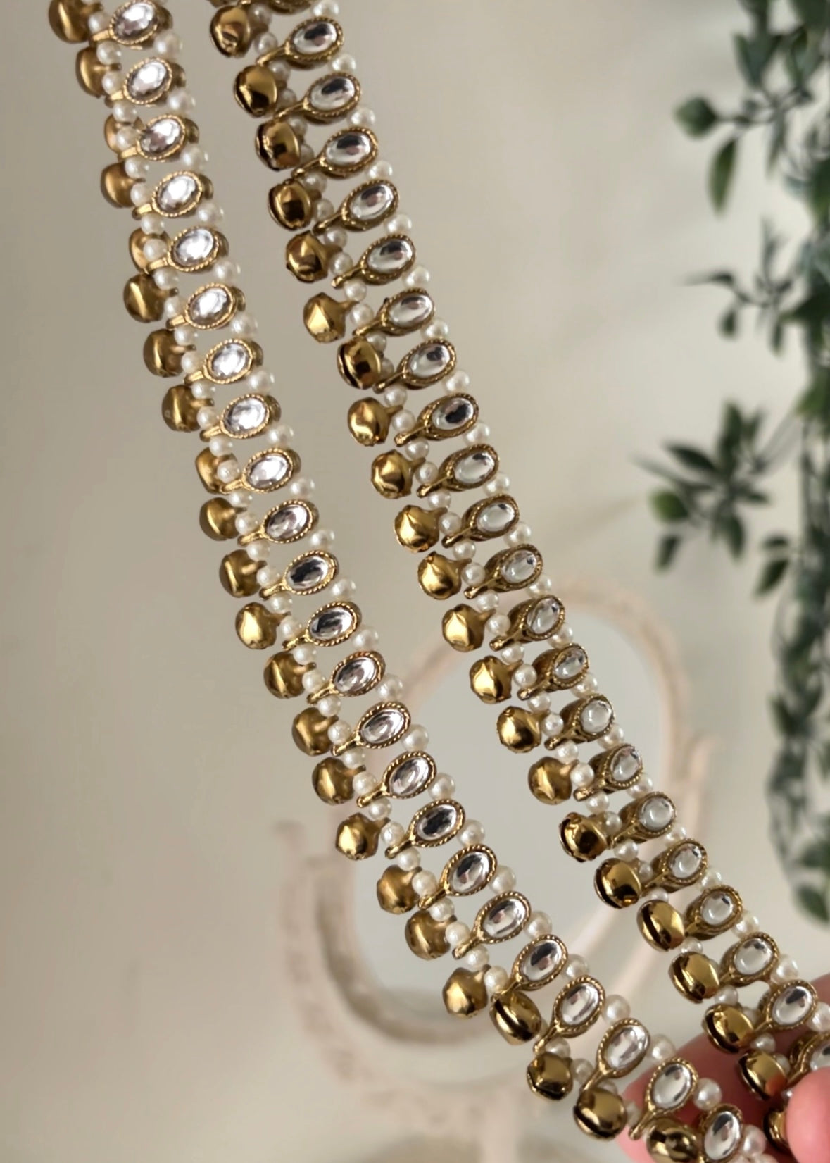 OVAL - Jhanjra/Anklet