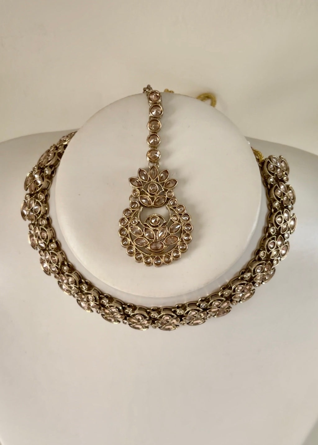 LEYLA - Gold Necklace Set