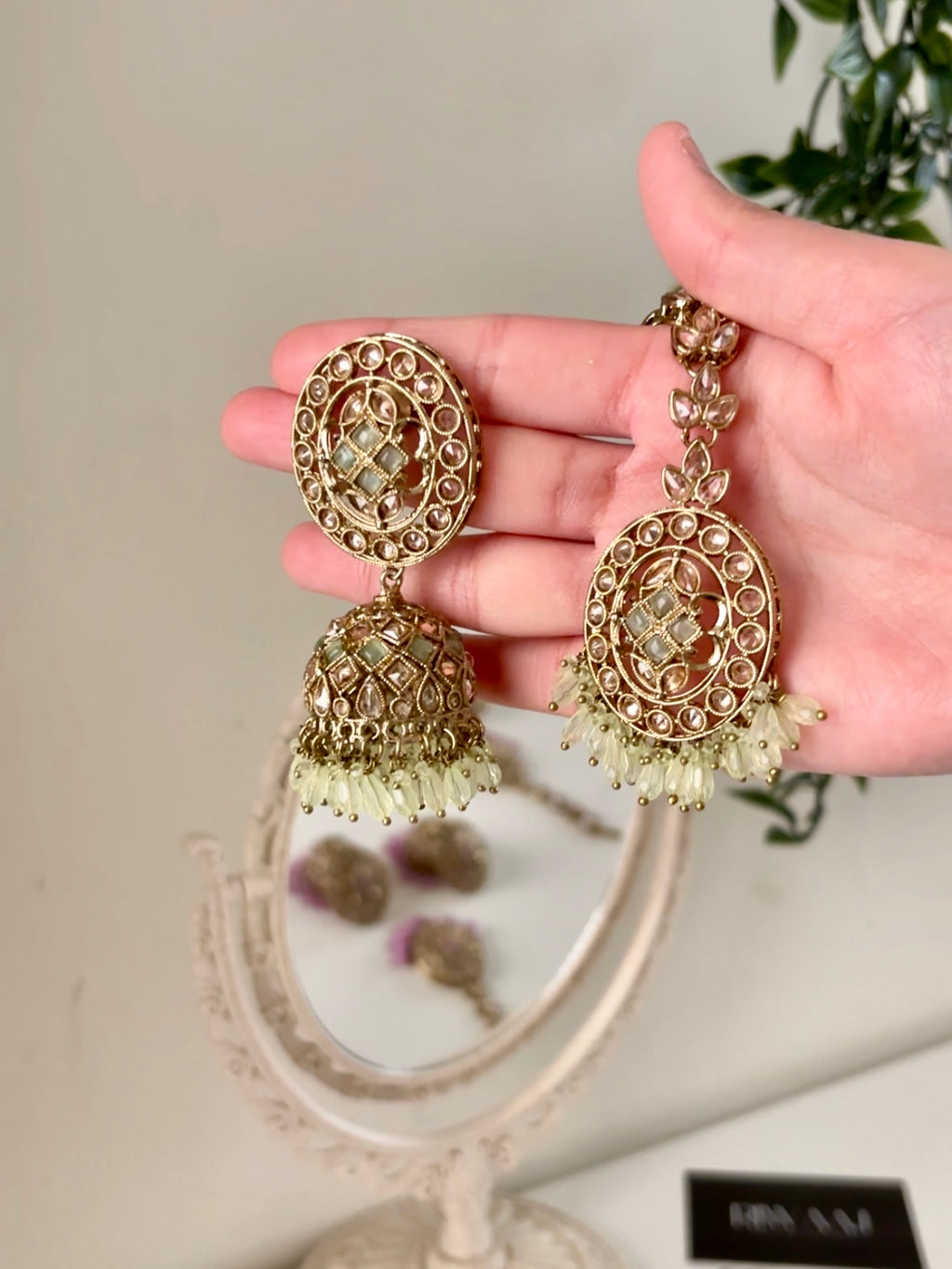 ZAINA - Jhumka Tikka Set