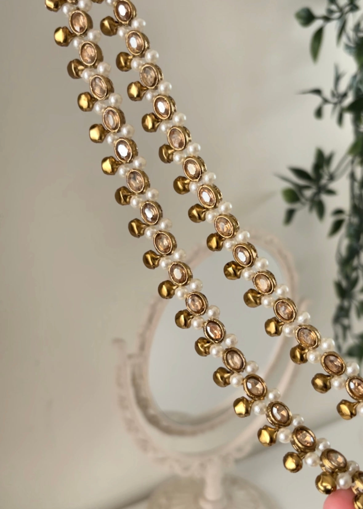 LAID OVAL - Jhanjra/Anklet