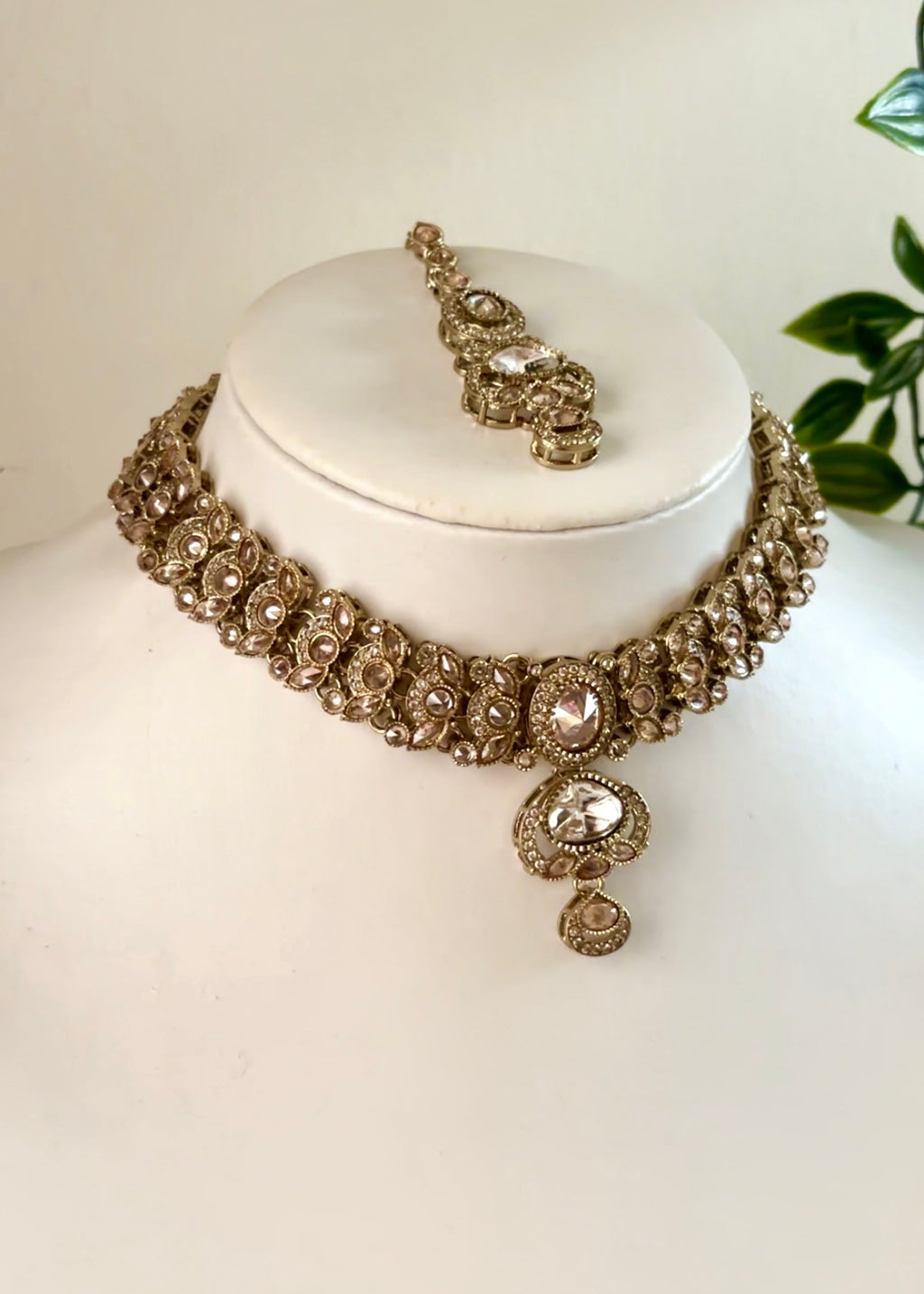 RIYA - Necklace Set