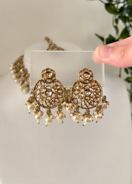 DREAMY - Gold Neckline Set