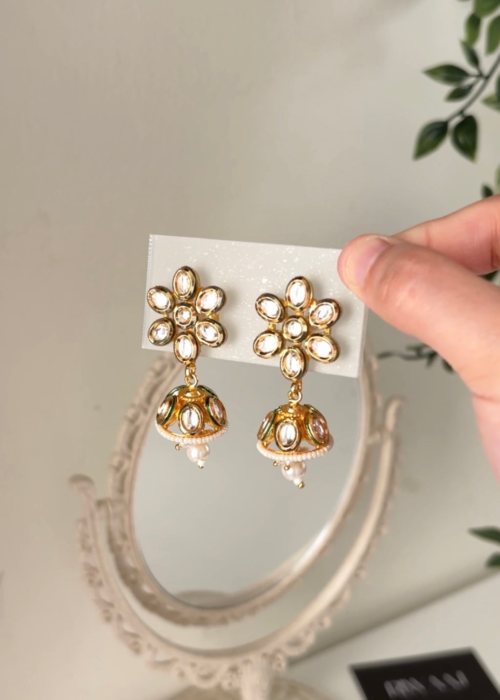 SONA - Kundan Statement Jhumki