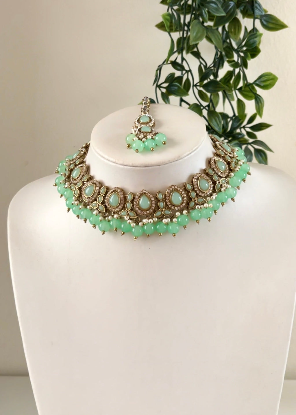 MIYAL - Necklace Set