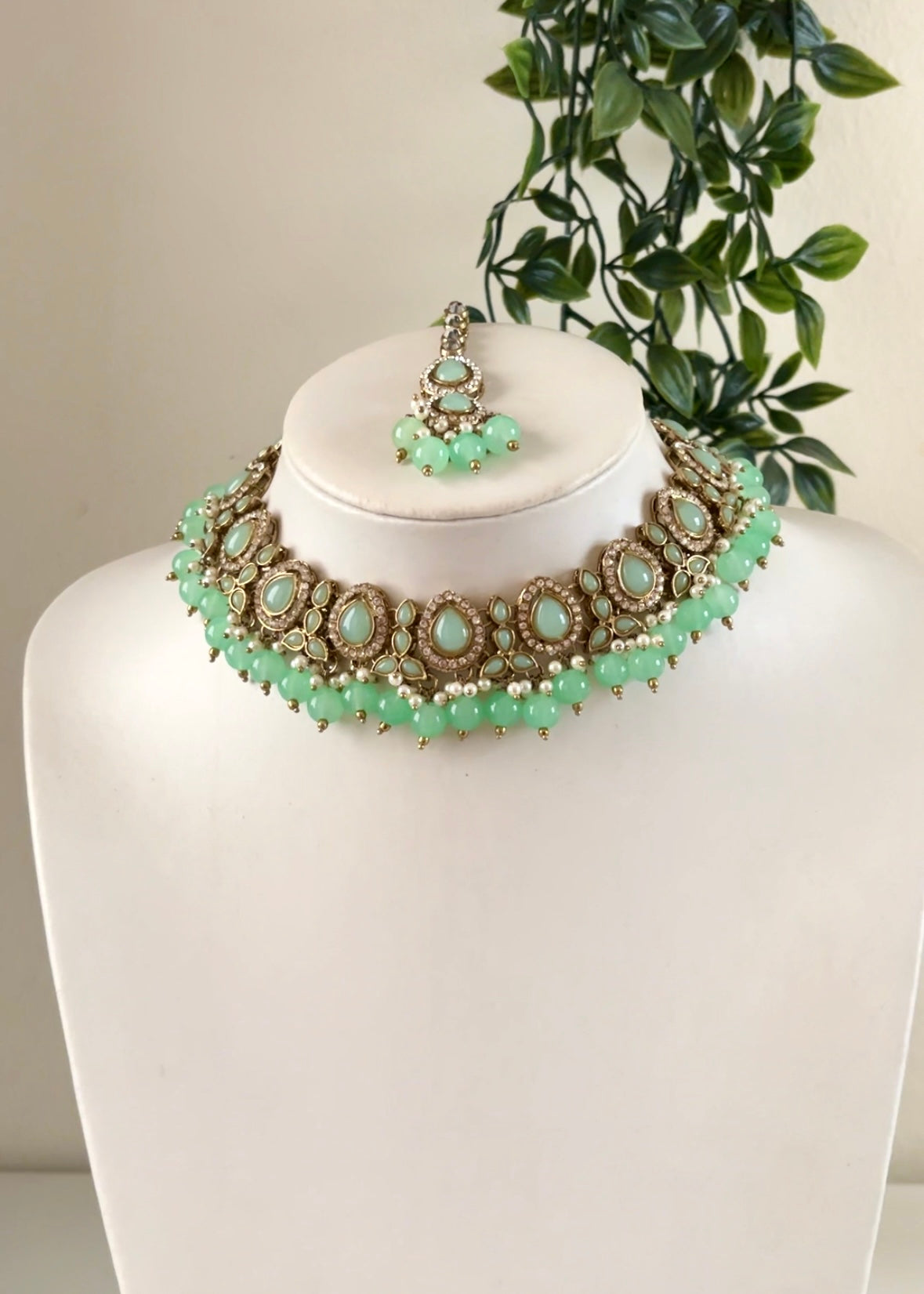 MIYAL - Necklace Set