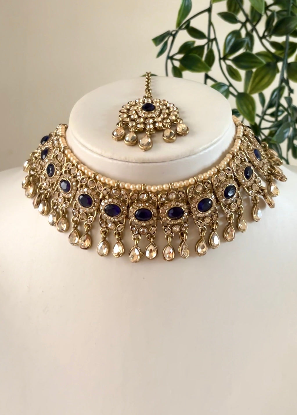 HEELA - Necklace Set