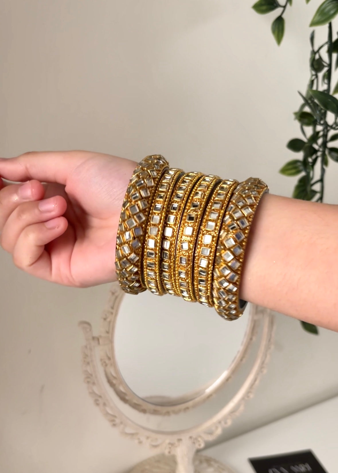 KUNDAN MIRROR SET