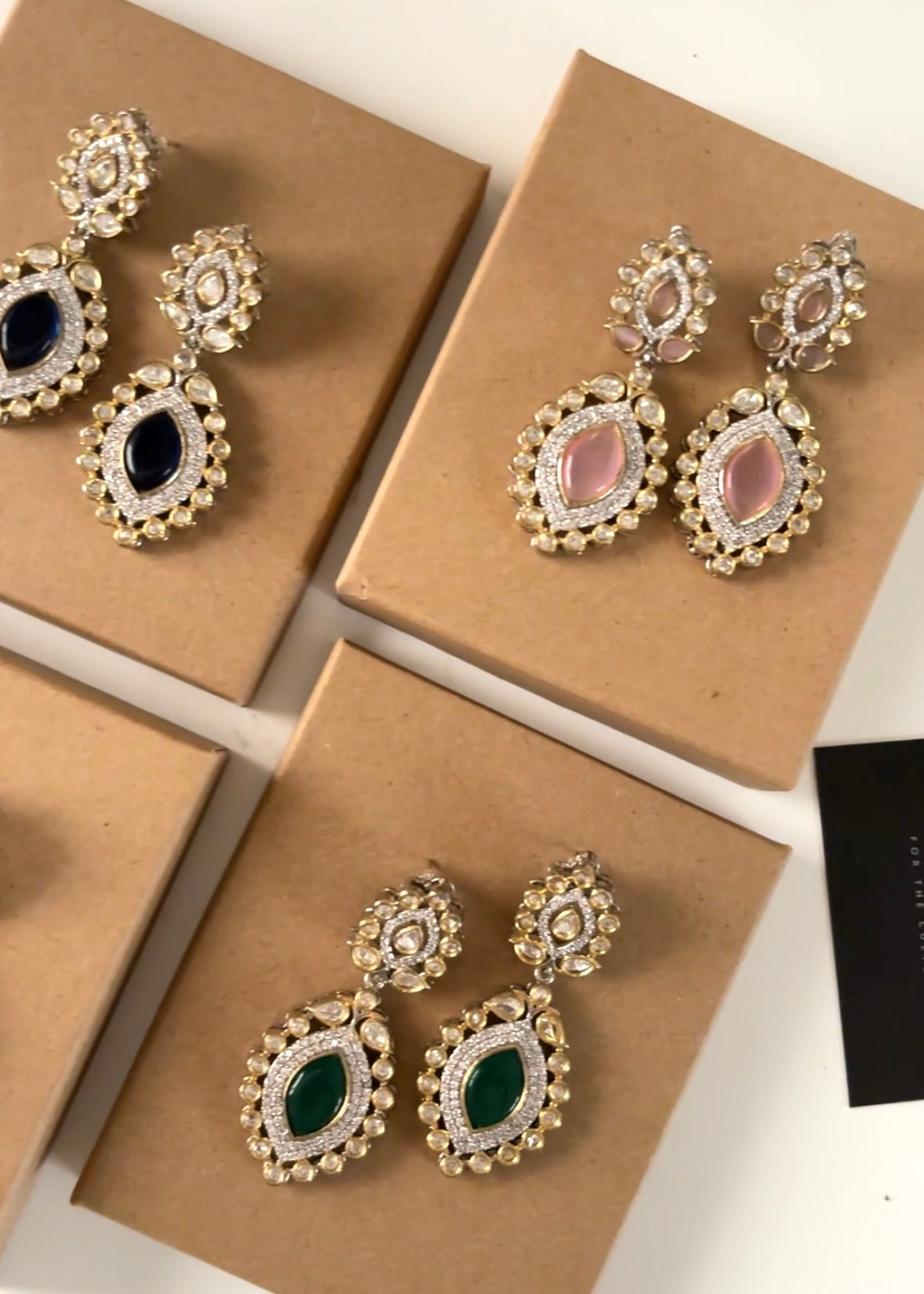 SINEM - Statement Earrings