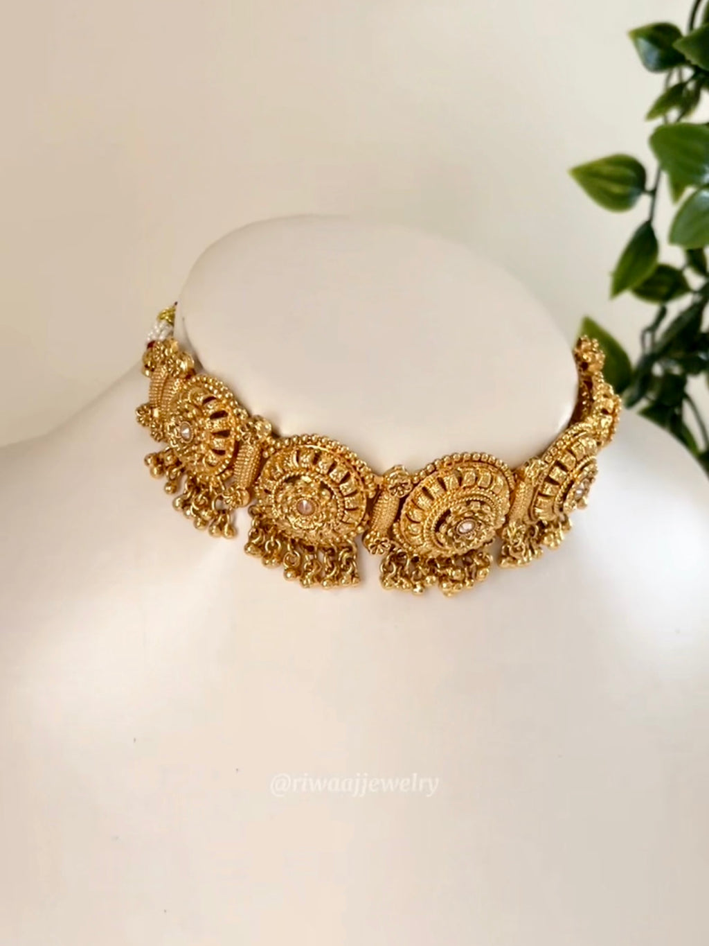 SONA - Gold Plated Choker Set