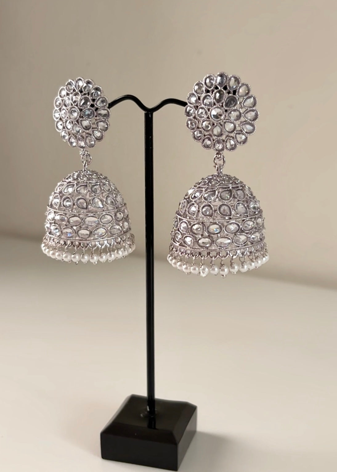 RAISA - Silver Jhumka