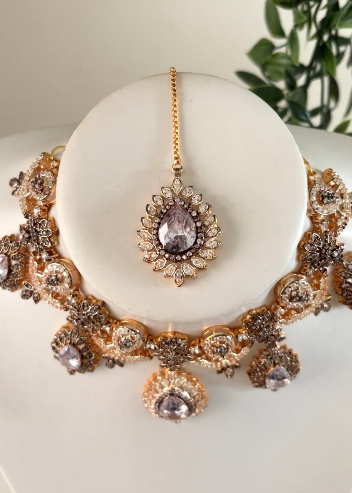 EMERALD - Silver Necklace Set