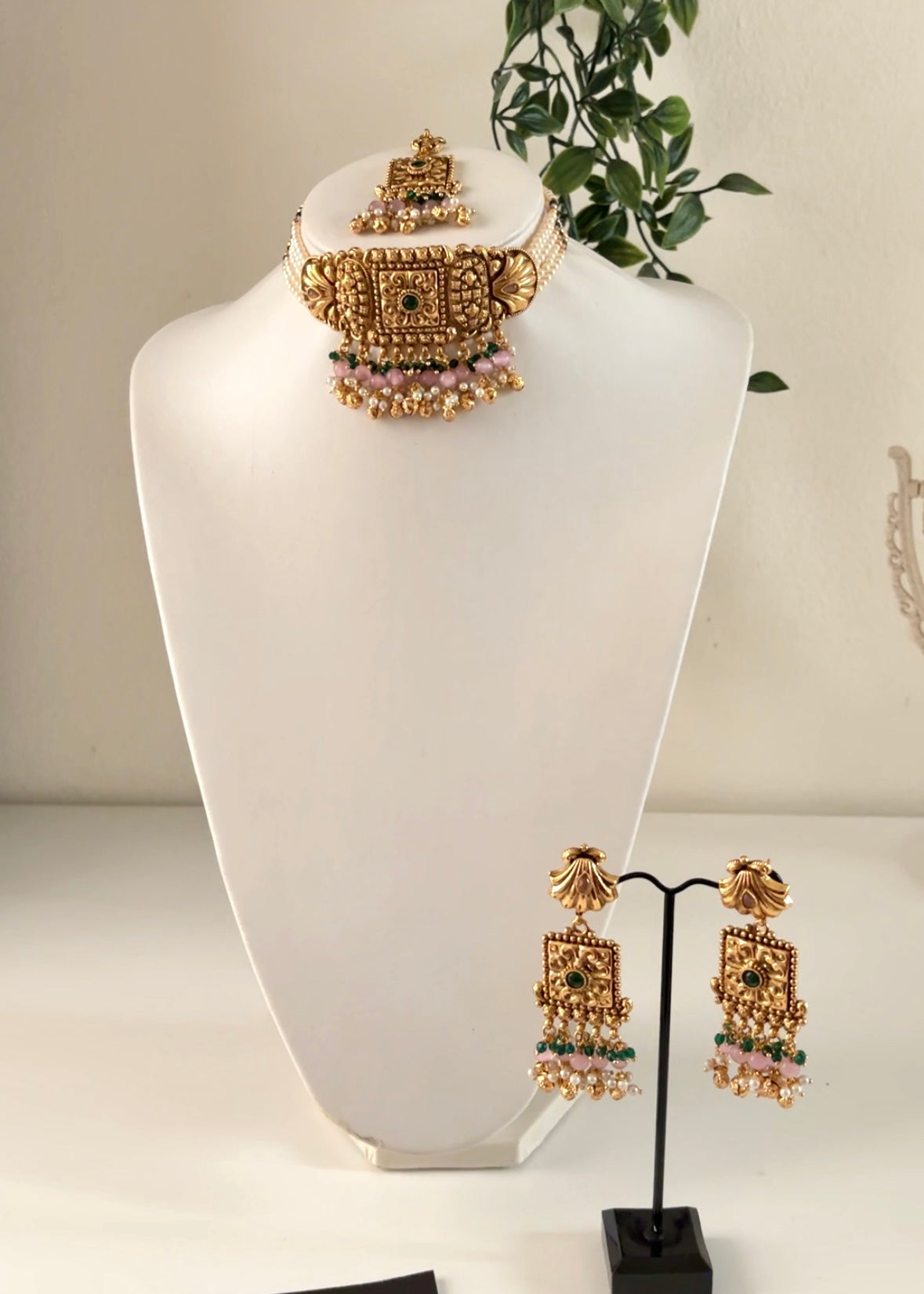 MAHAL - Heritage Gold Plated Choker Set