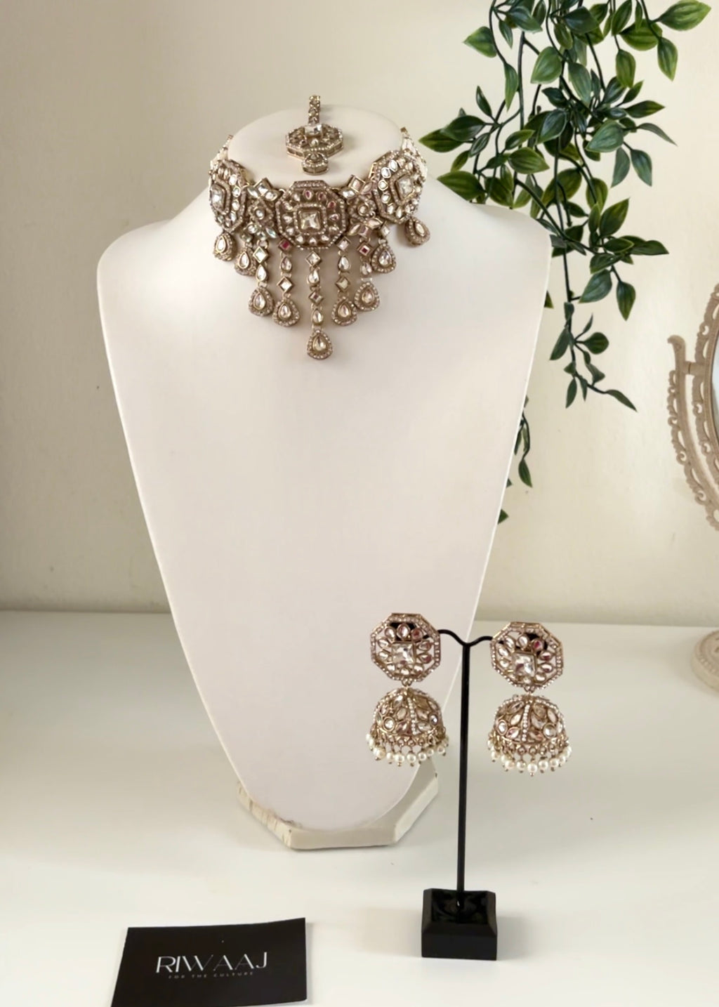ONA - Kundan Choker Set