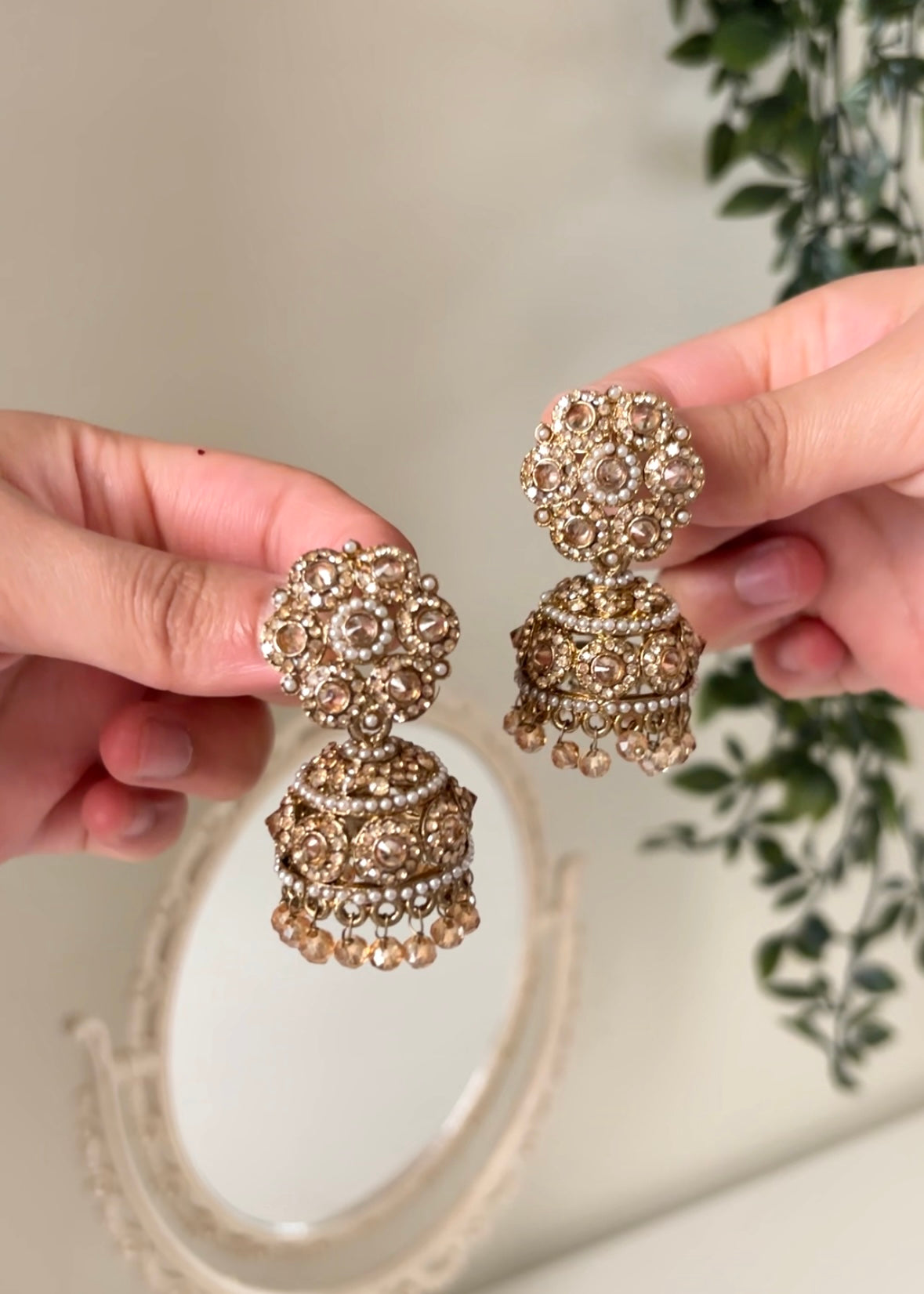 LIRIYA - Jhumka Tikka Set