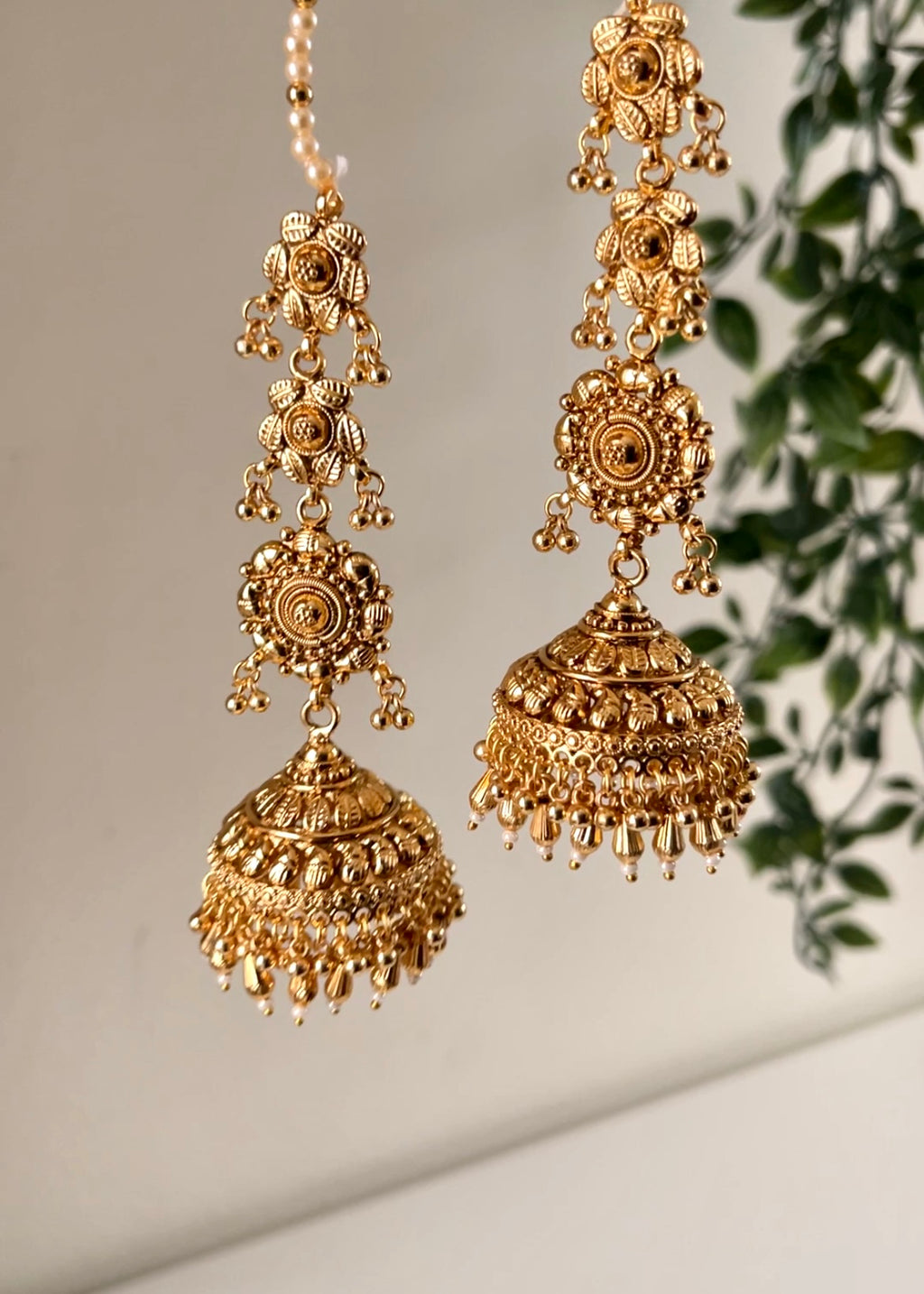 SAI - Gold Statement Jhumka