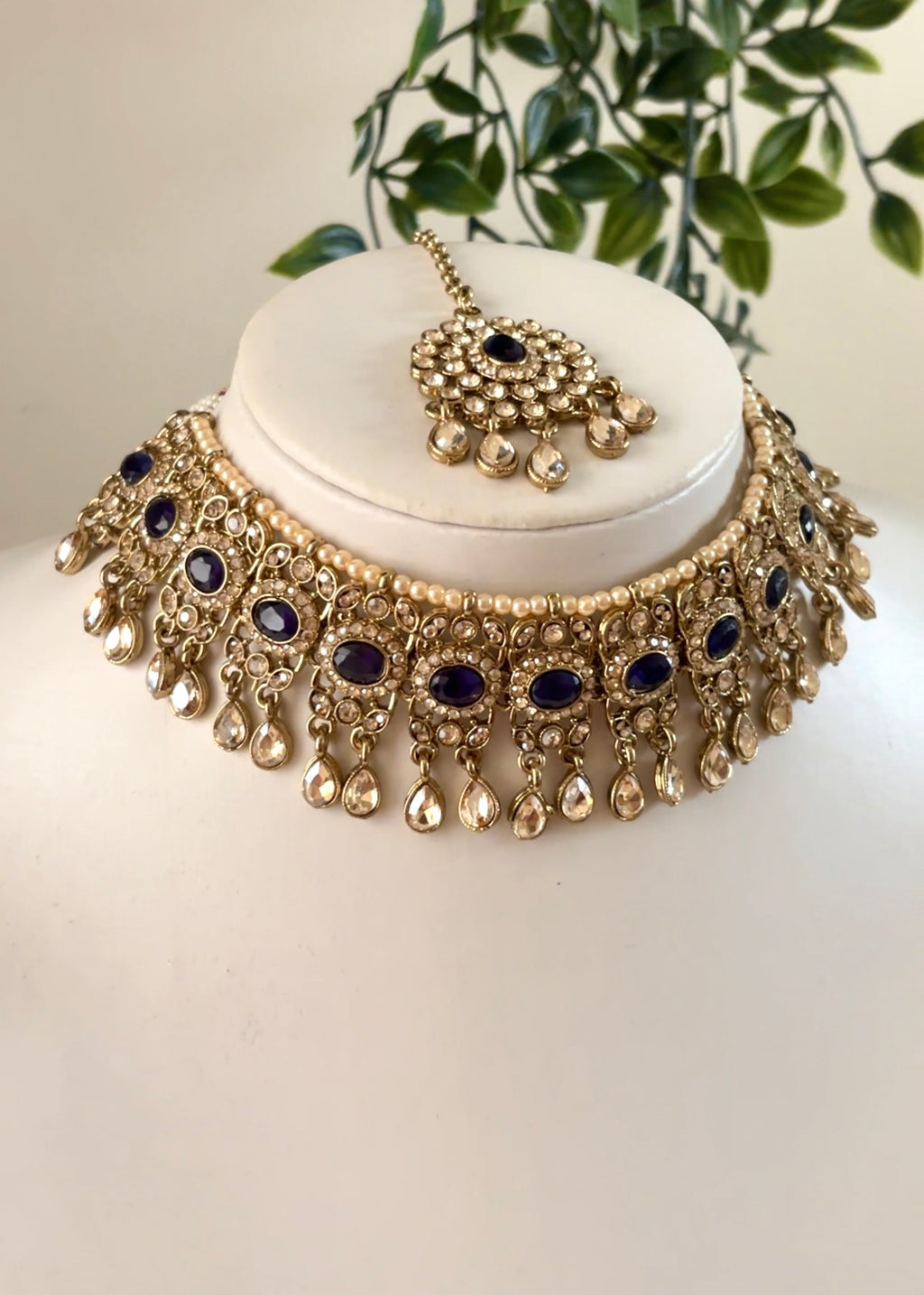 HEELA - Necklace Set