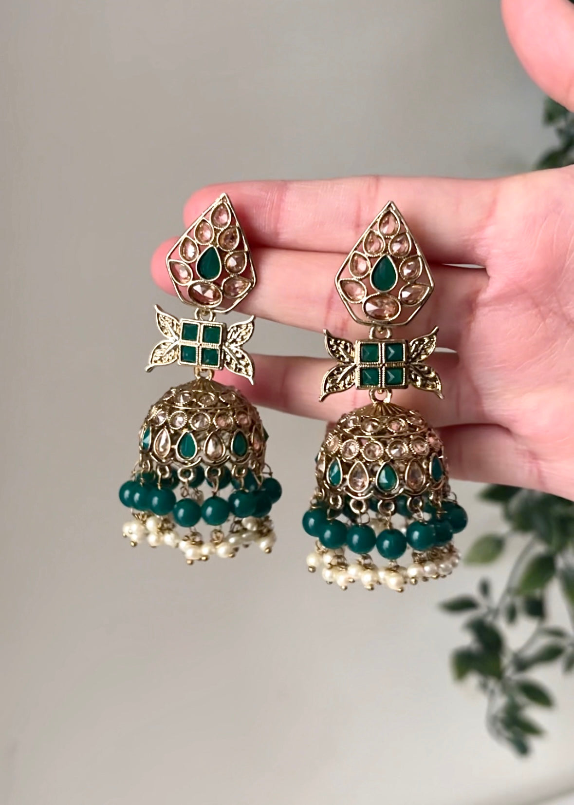 PARI - Jhumka