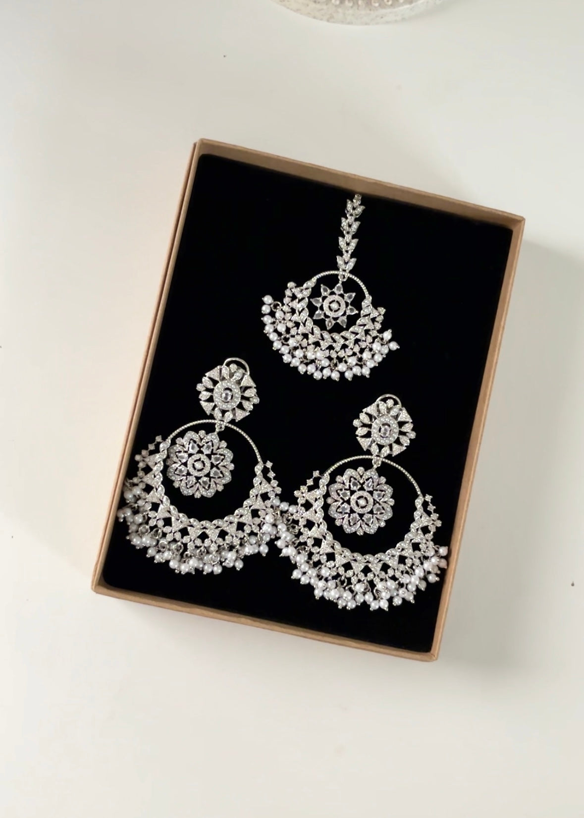 SINAM - Silver Tikka Set