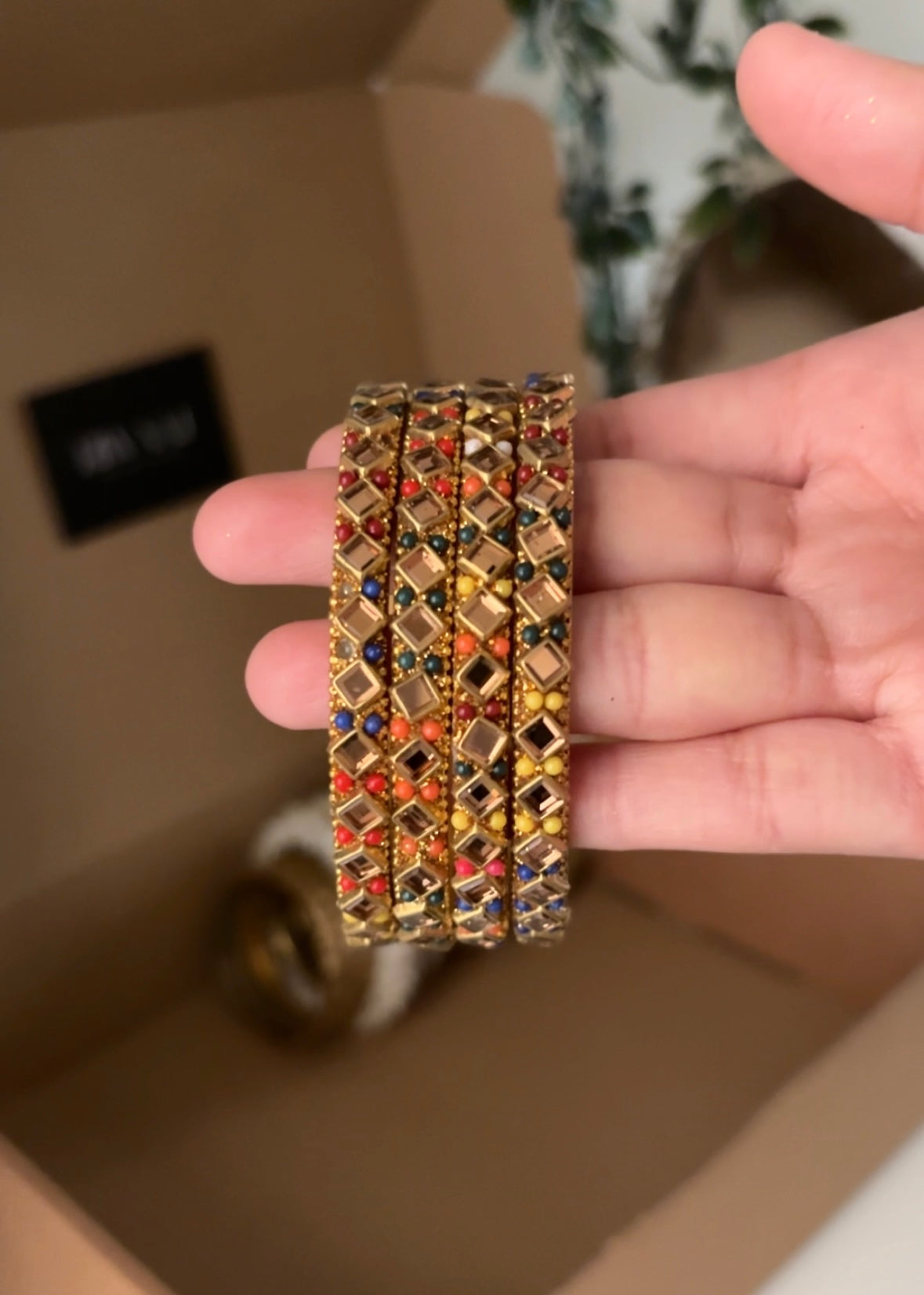 KUNDAN MIRROR BANGLES - Set of 4