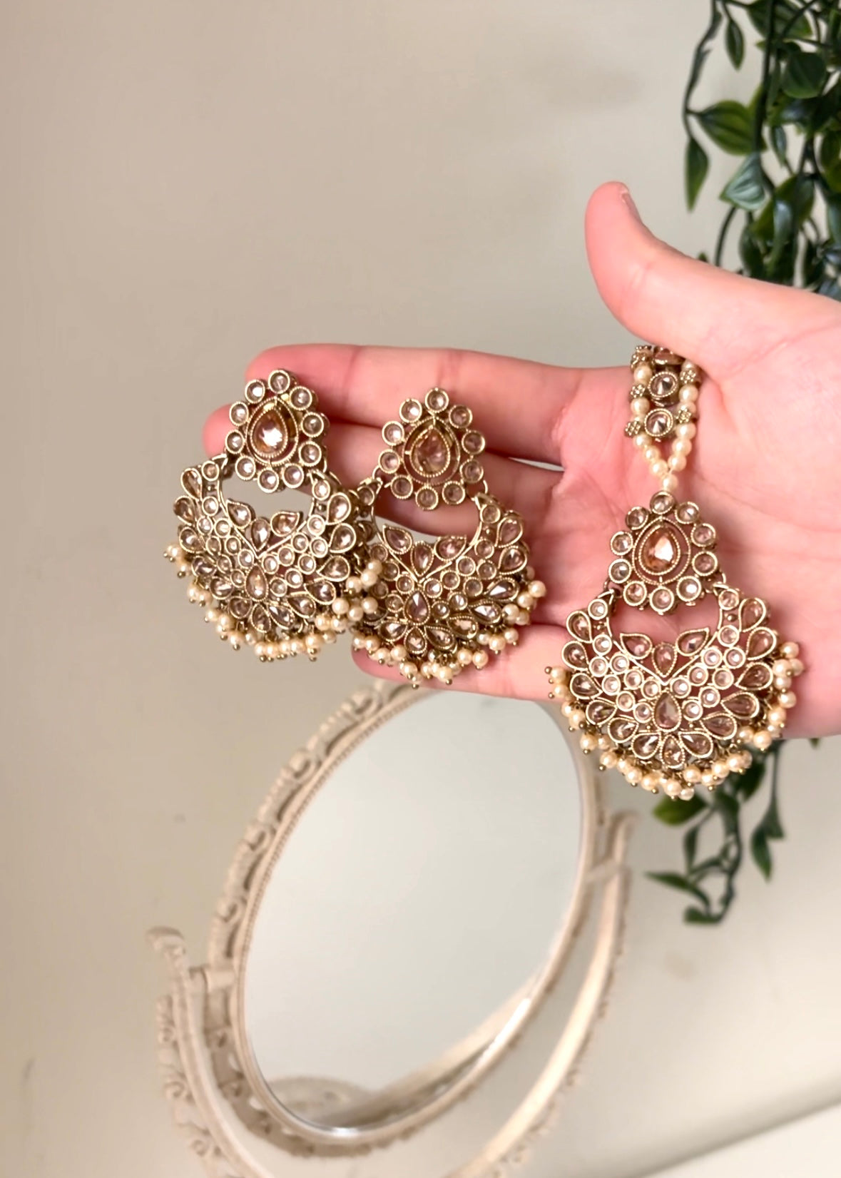 KIARA - Tikka Set