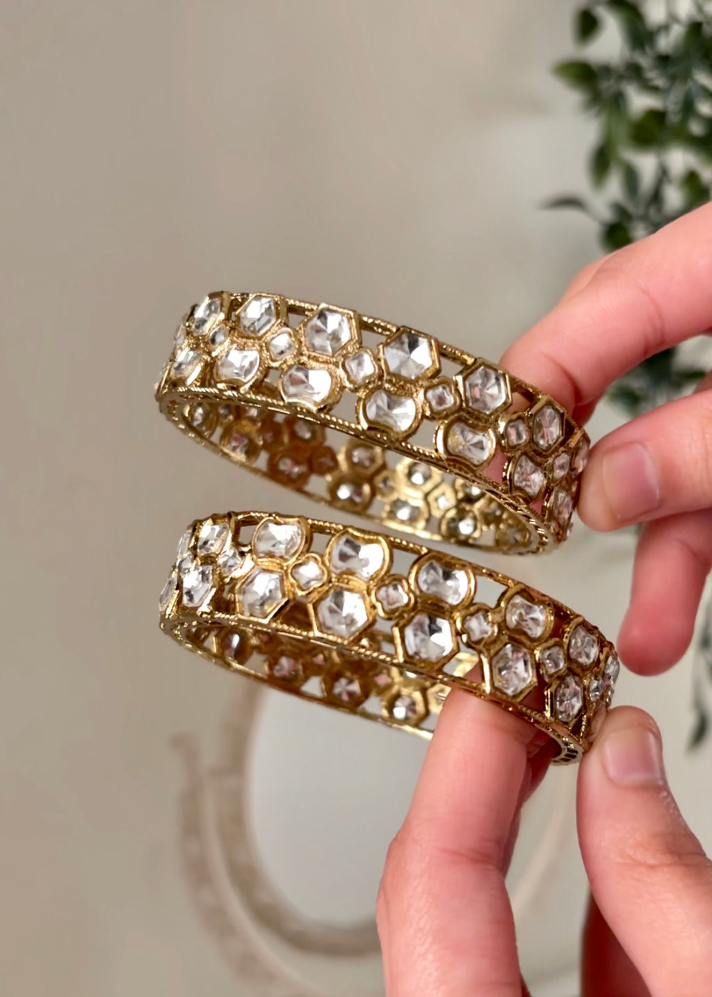 VEENA - Bangles
