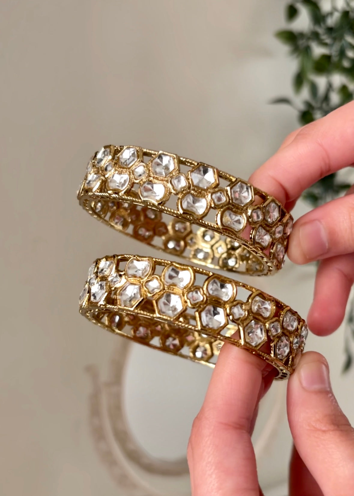 VEENA - Bangles