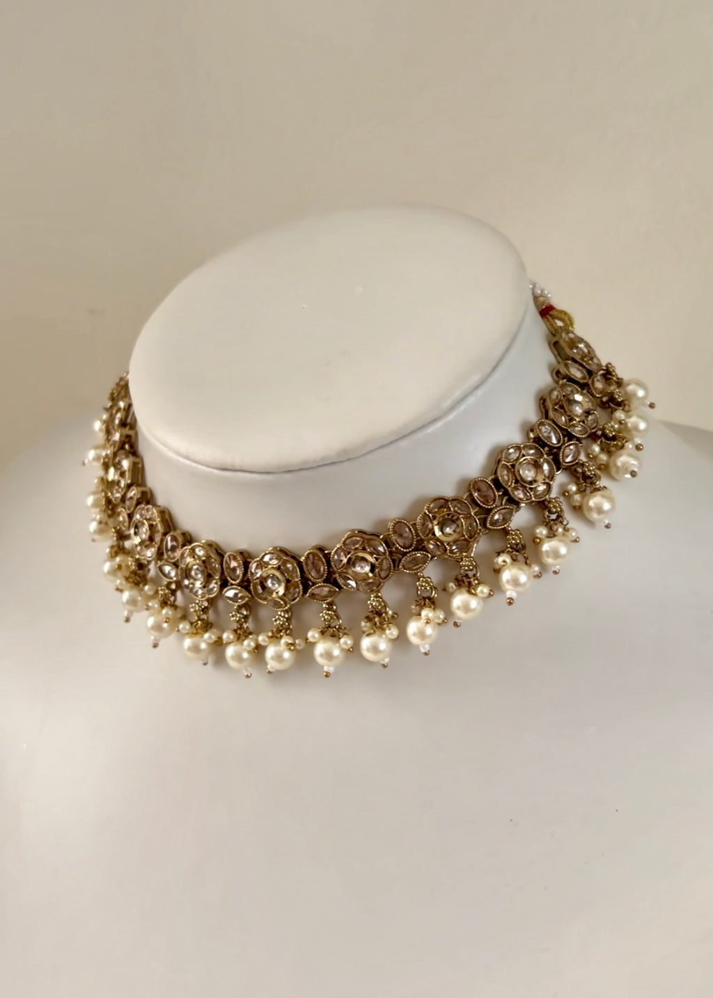 DREAMY - Gold Neckline Set