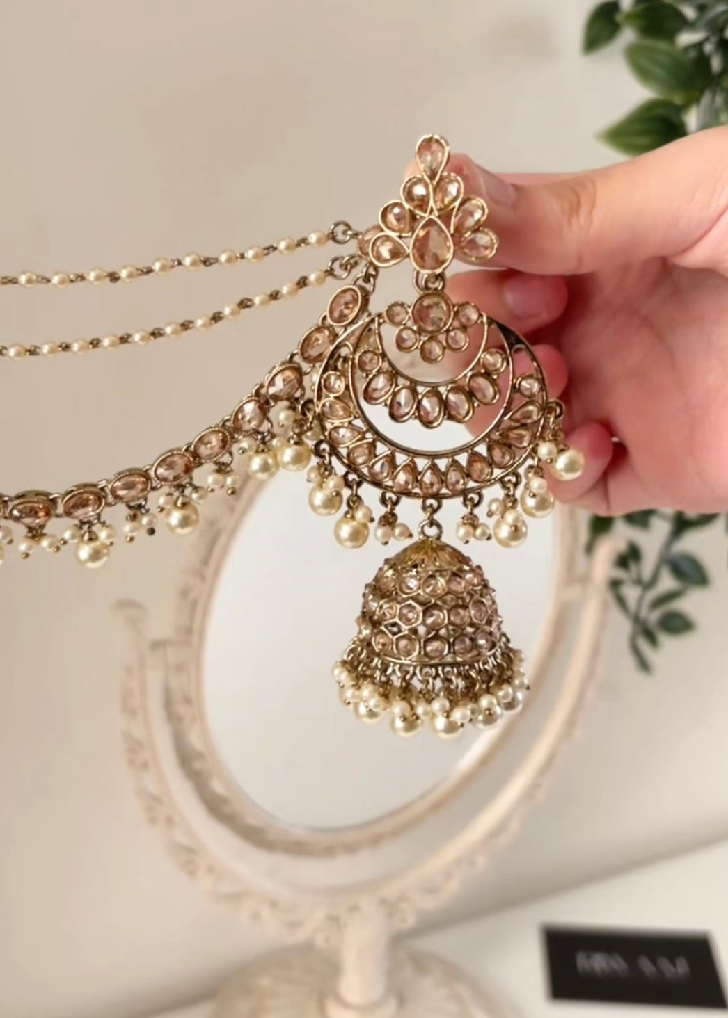 NUR - Sahara Earrings with Tikka